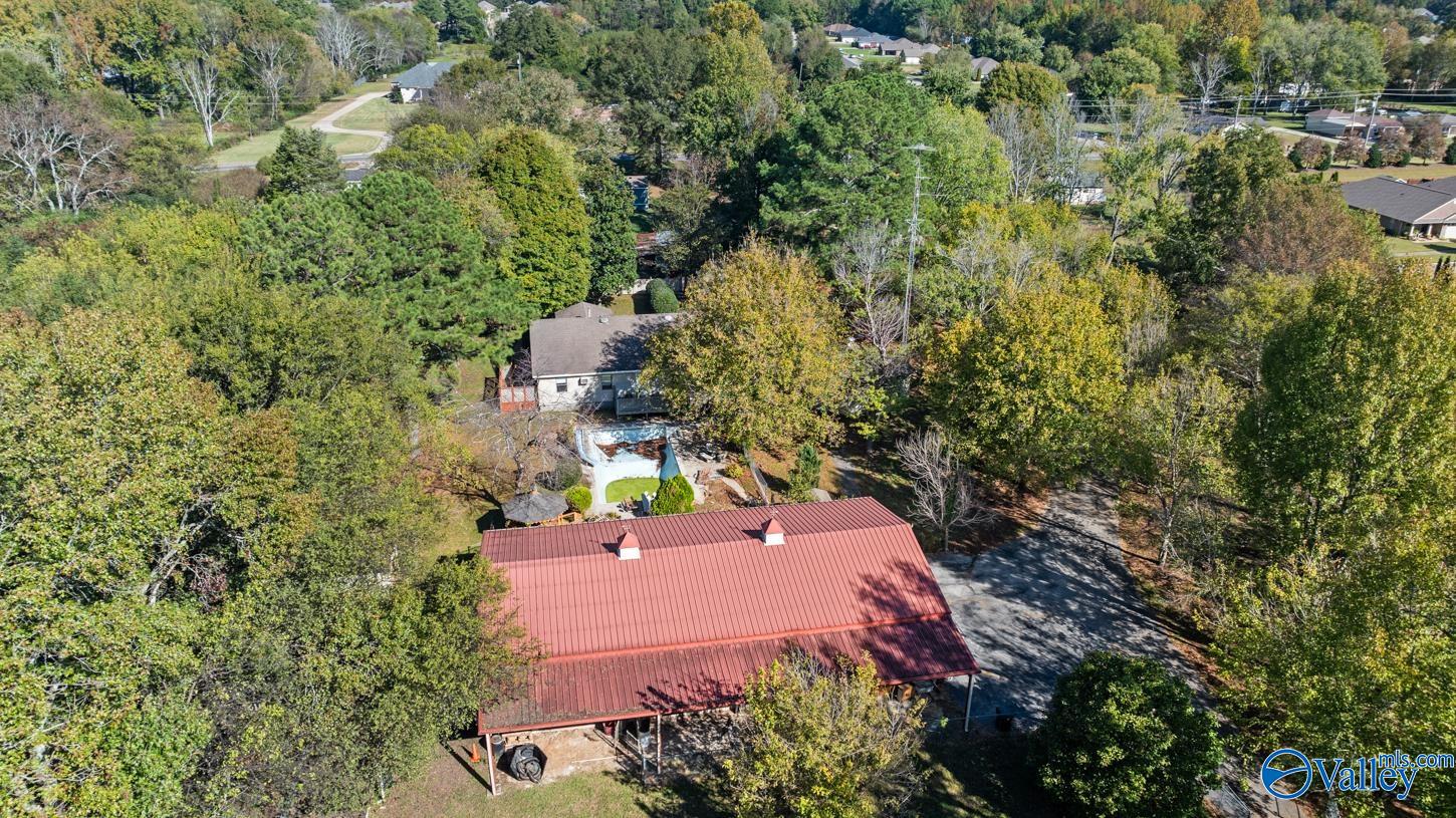 720 Capshaw Road NW