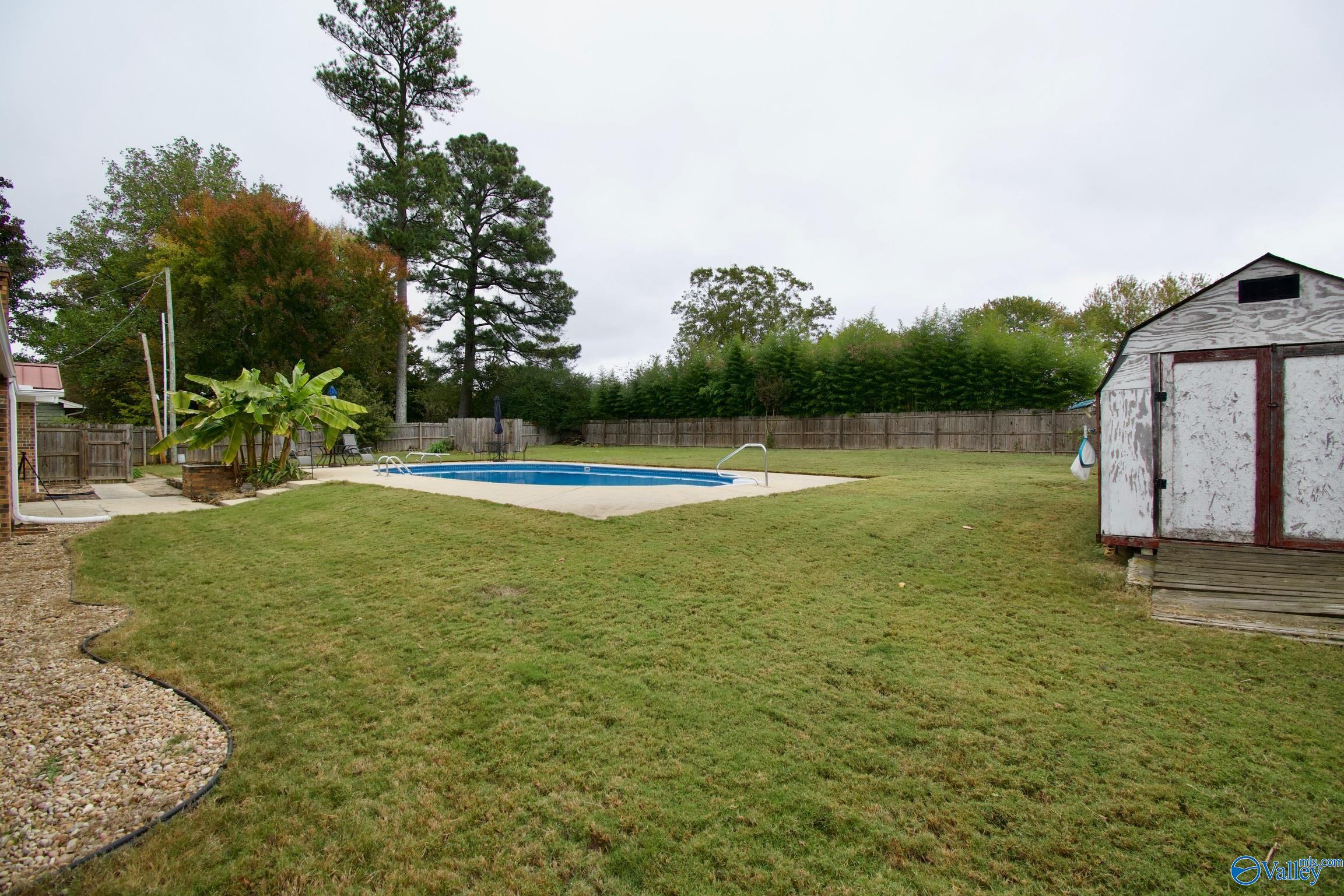 16190 East Glenn Valley