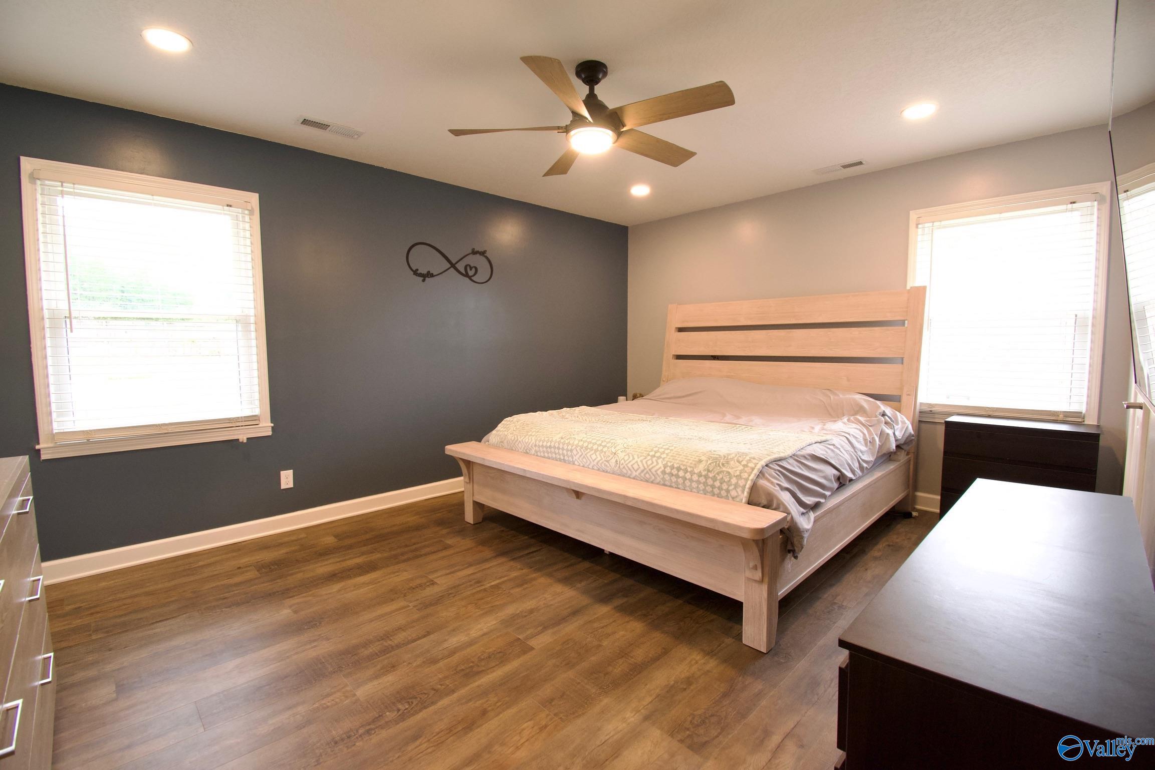 16190 East Glenn Valley