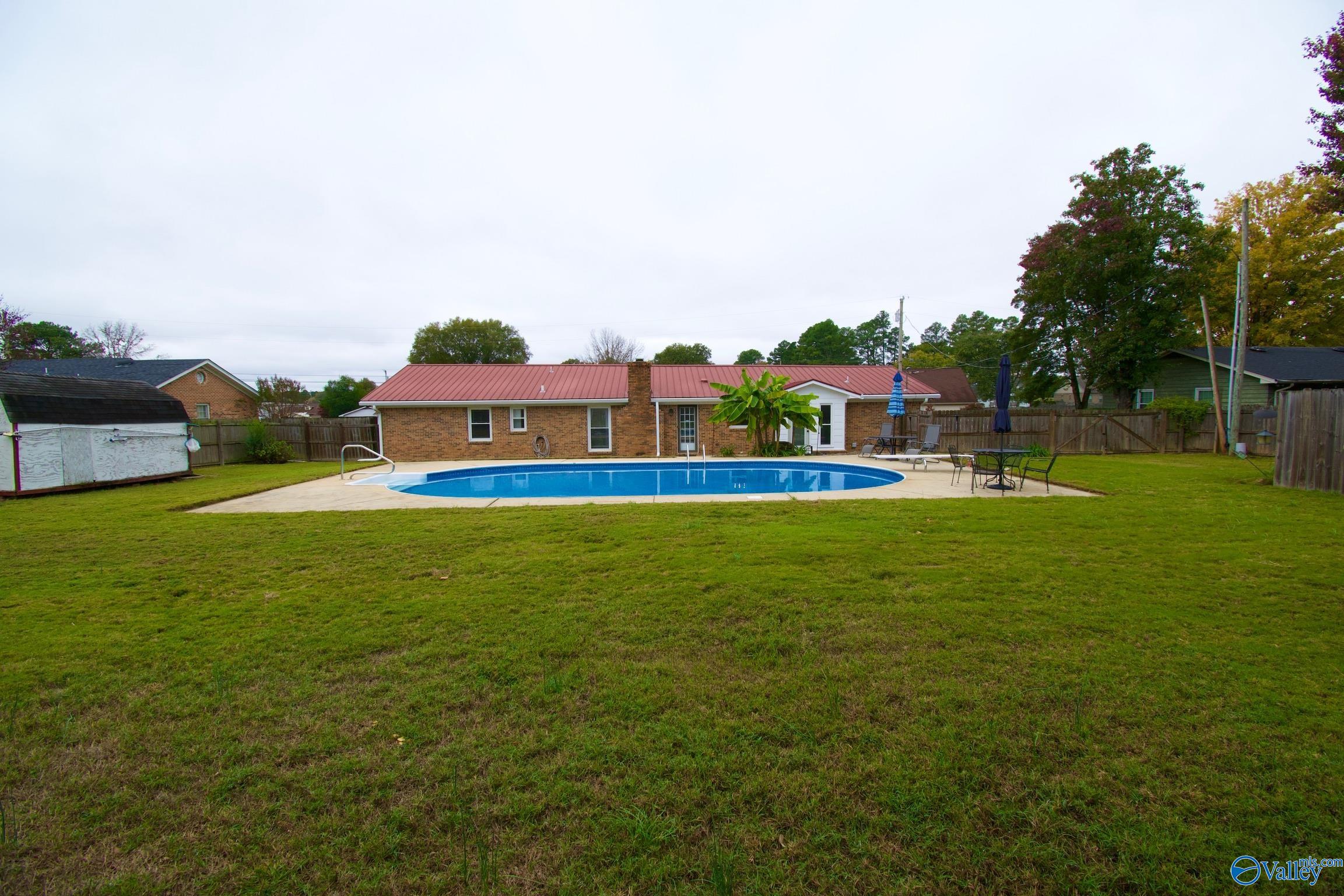 16190 East Glenn Valley