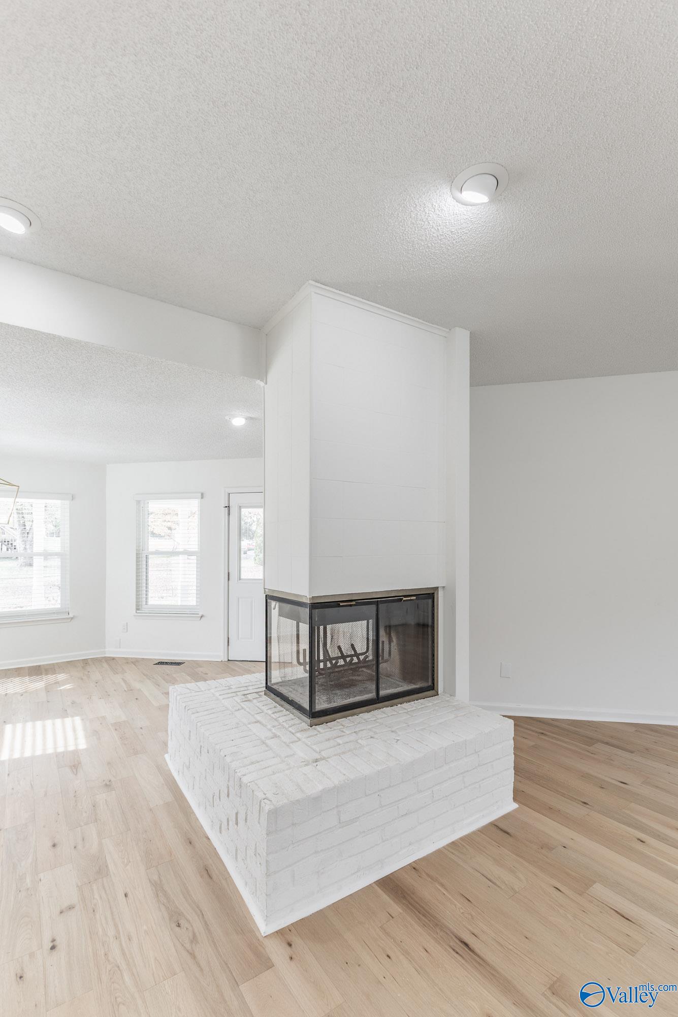 2602 Carlsbad Drive