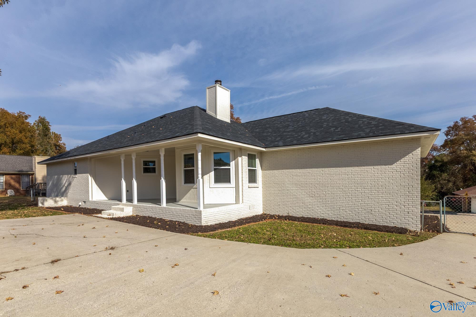 2602 Carlsbad Drive