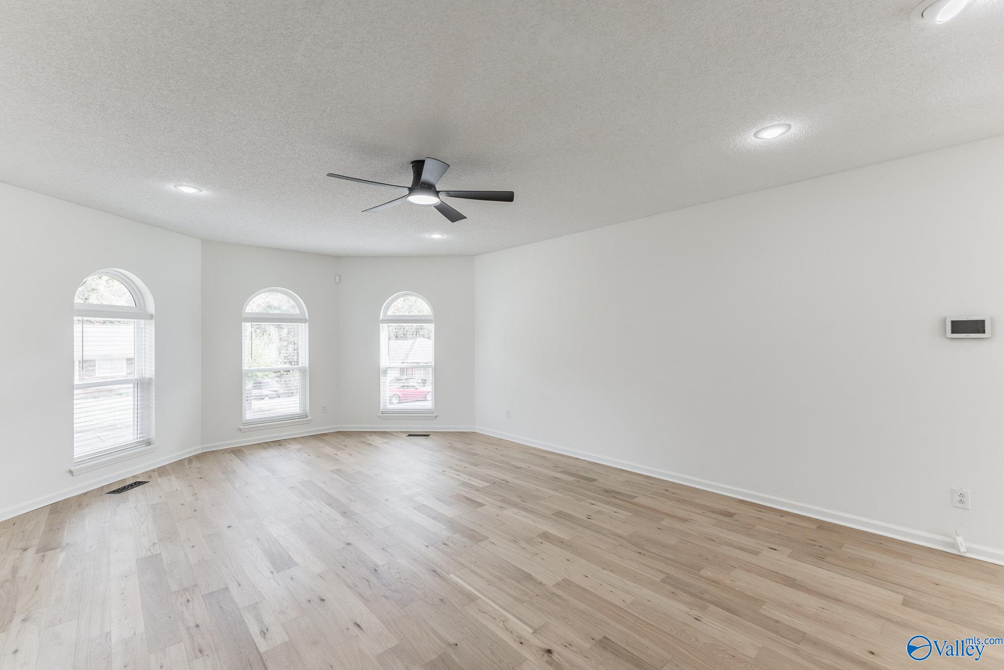 2602 Carlsbad Drive