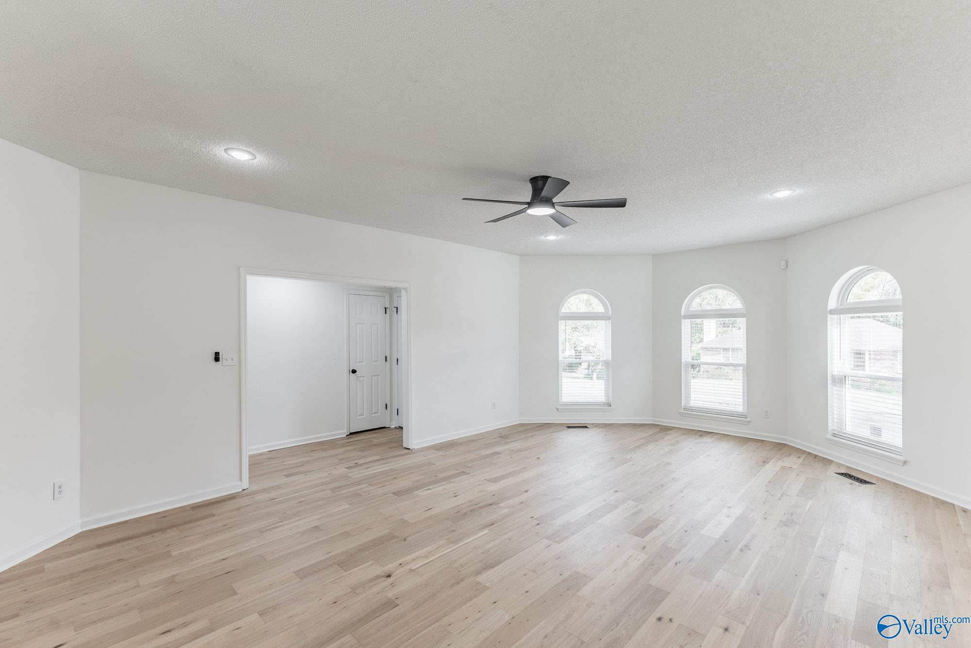 2602 Carlsbad Drive