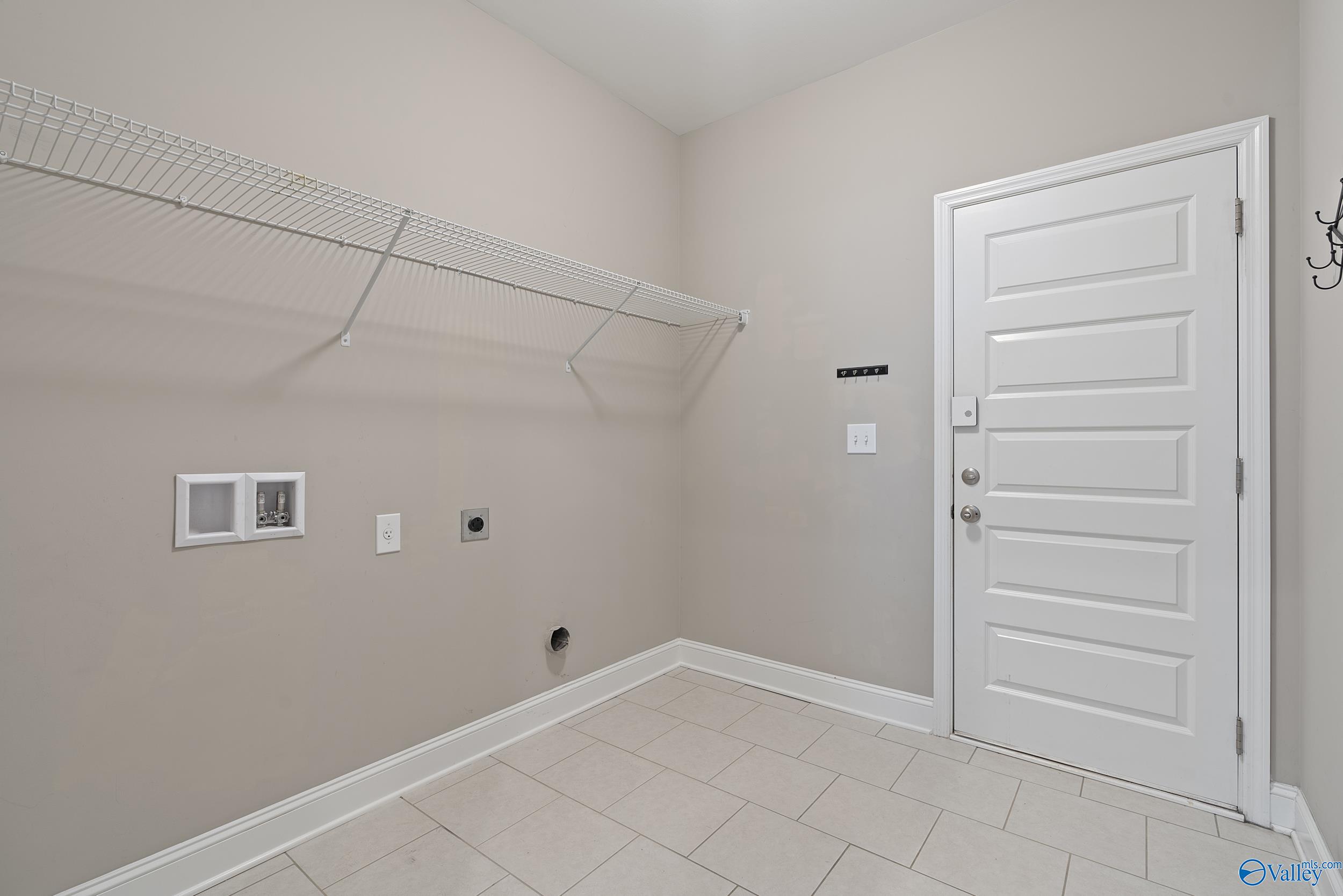 122 Summer Pointe Lane