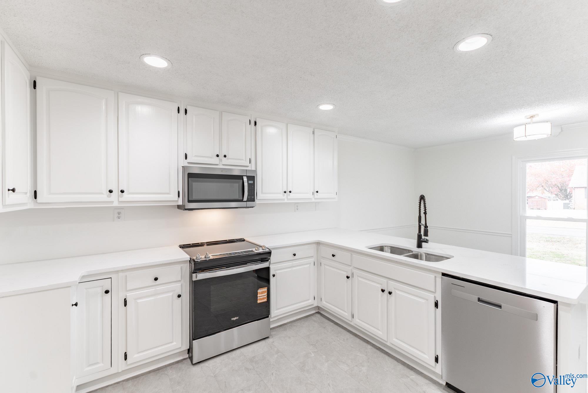 120 Singletree Drive