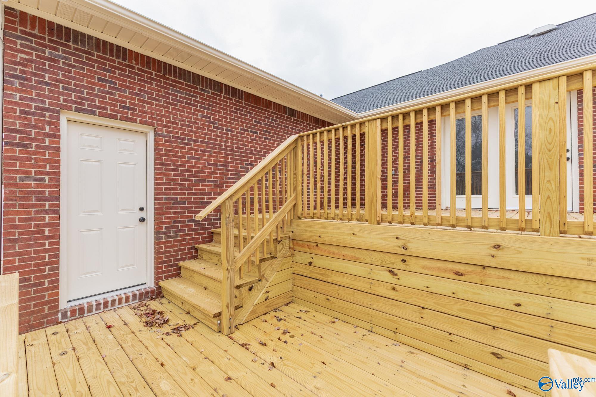 120 Singletree Drive