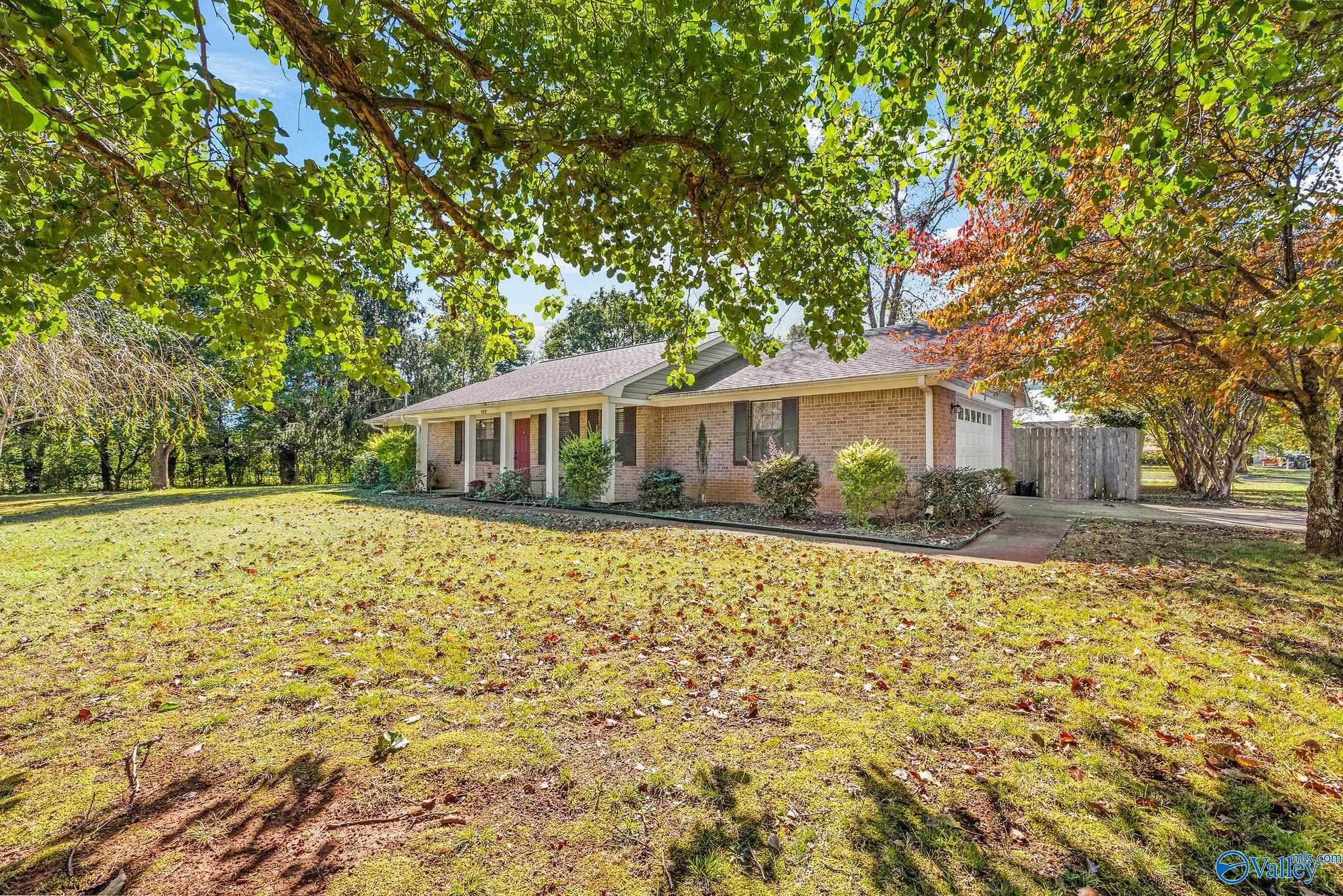 102 Harpeth Drive