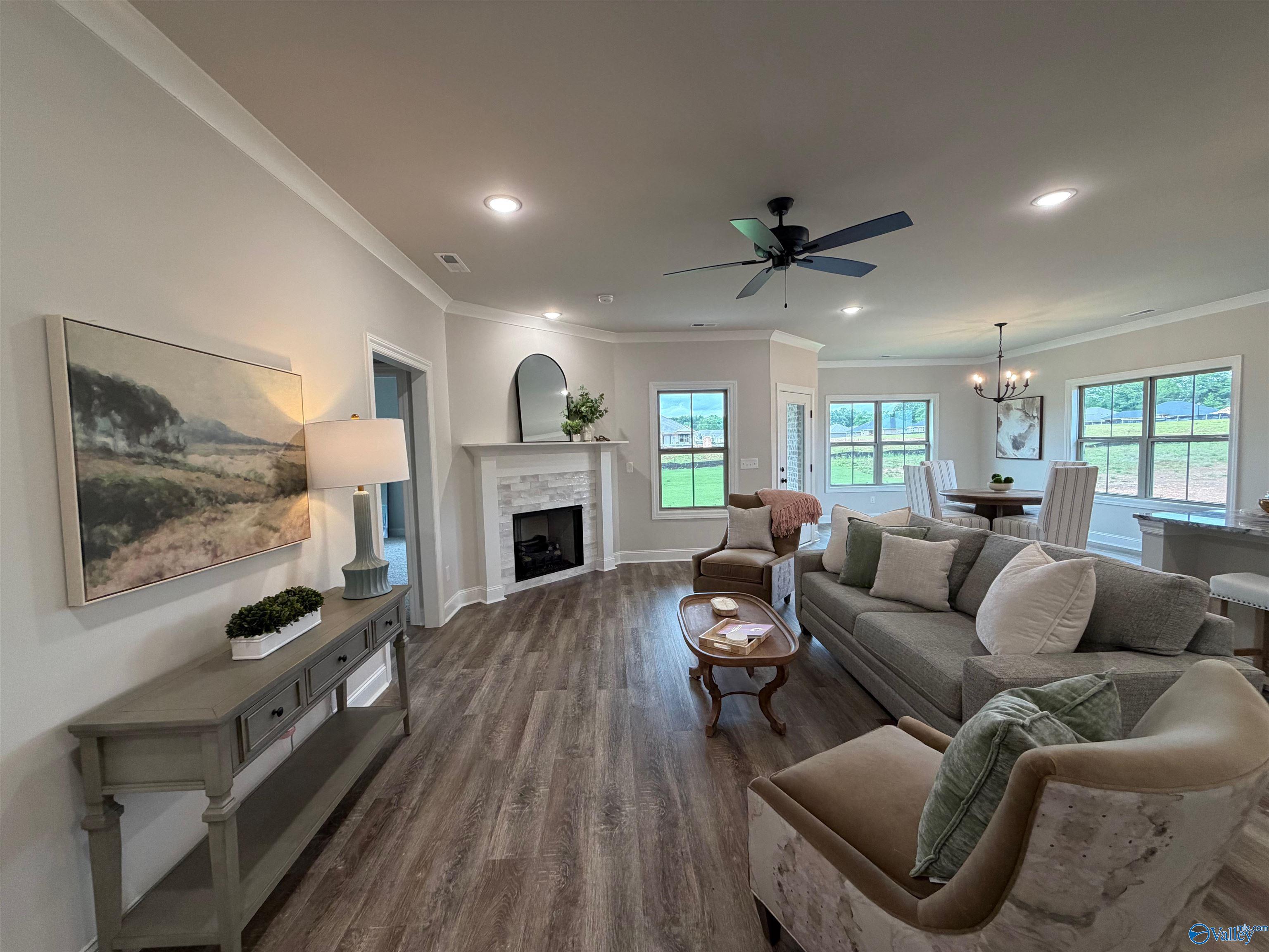 133 Old Forest Road