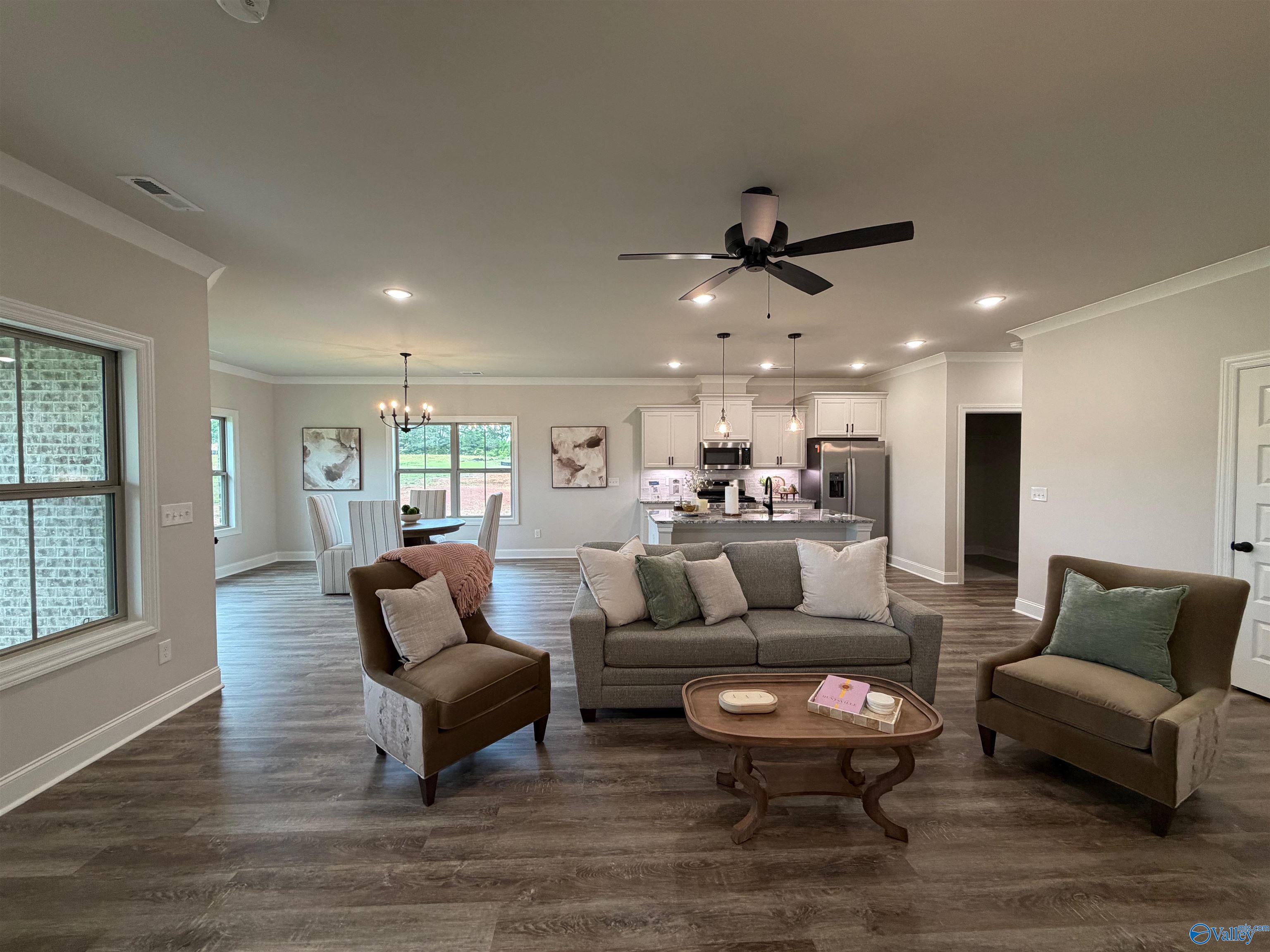133 Old Forest Road