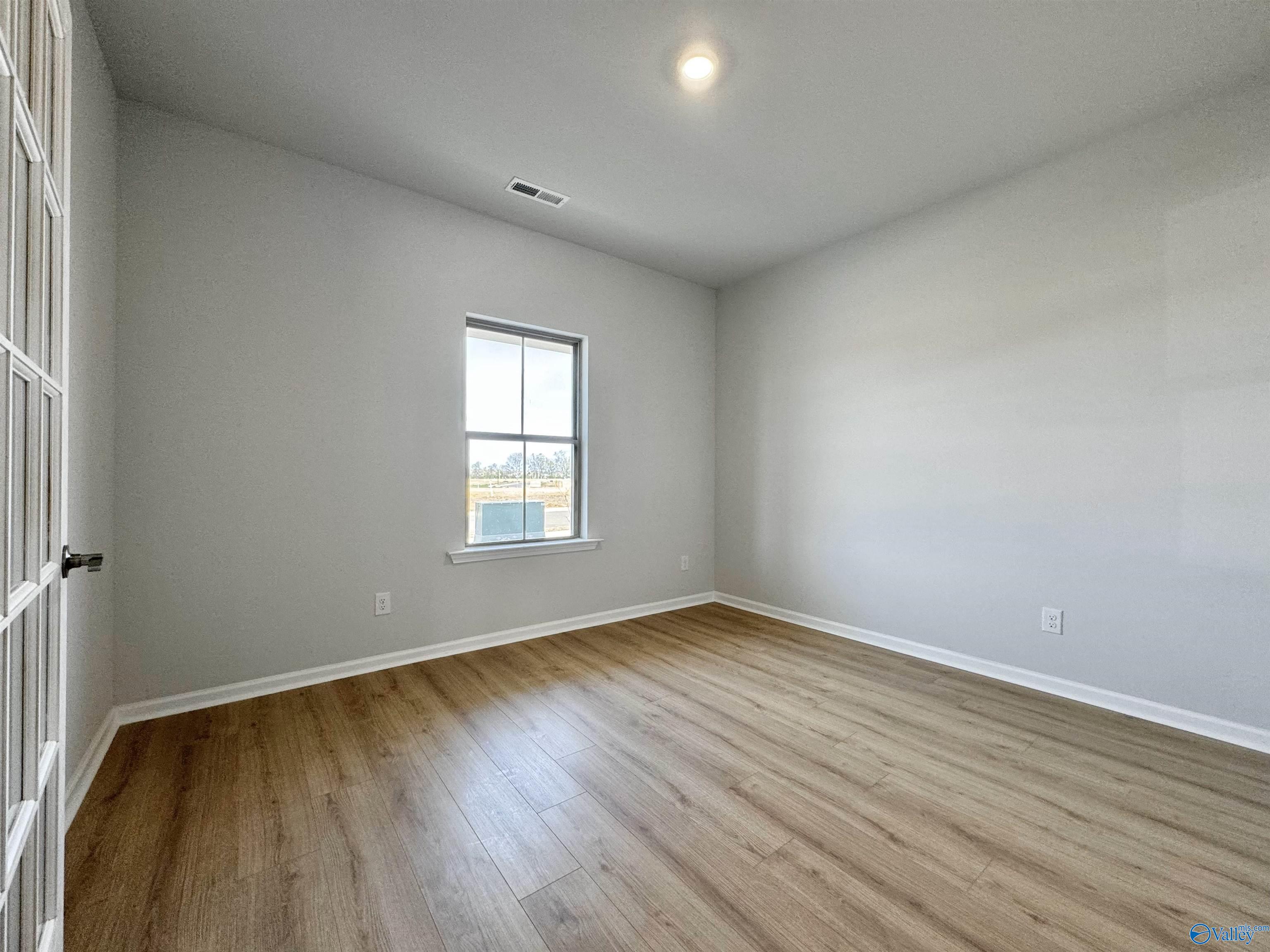 109 Willet Circle