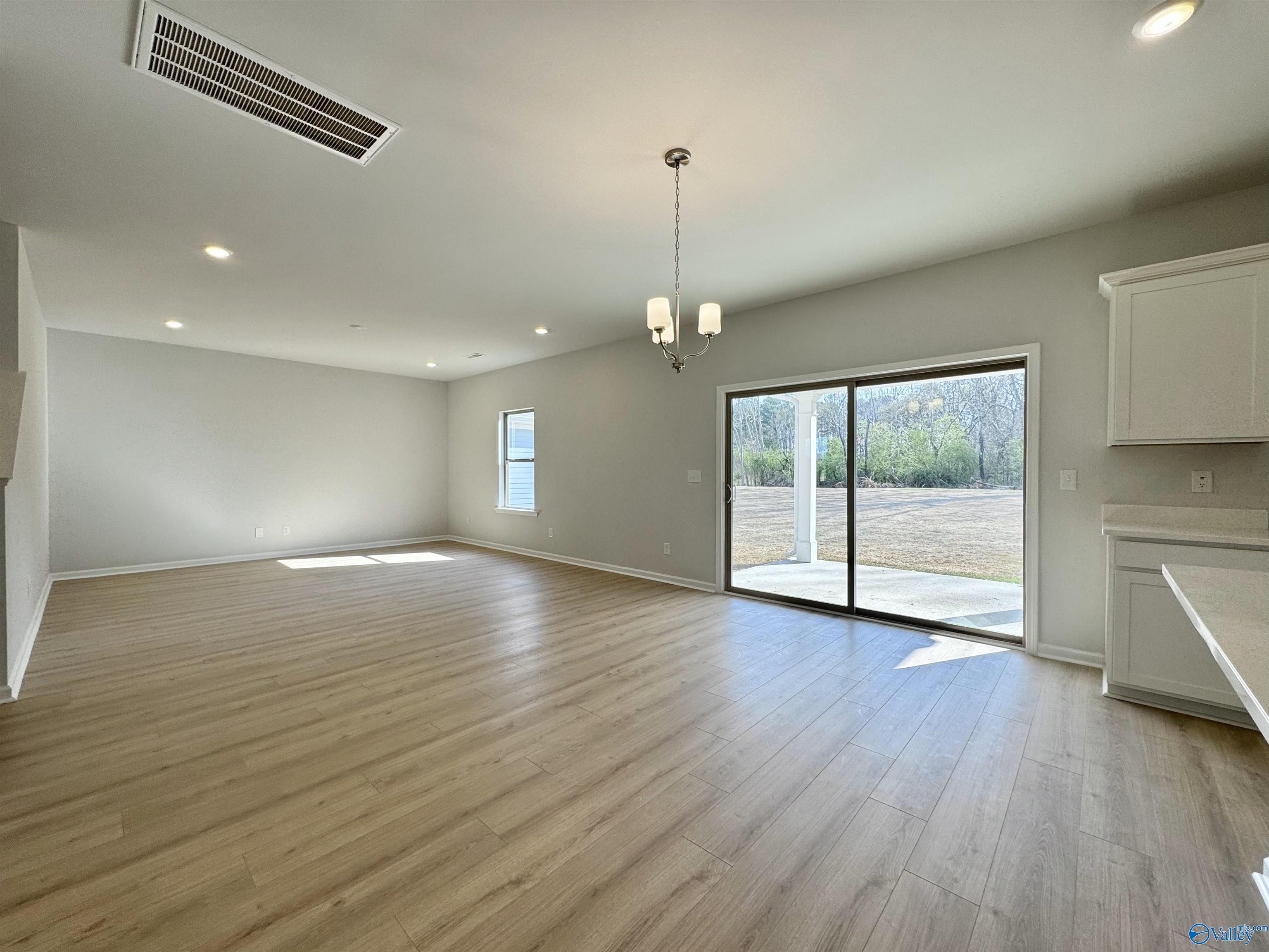109 Willet Circle