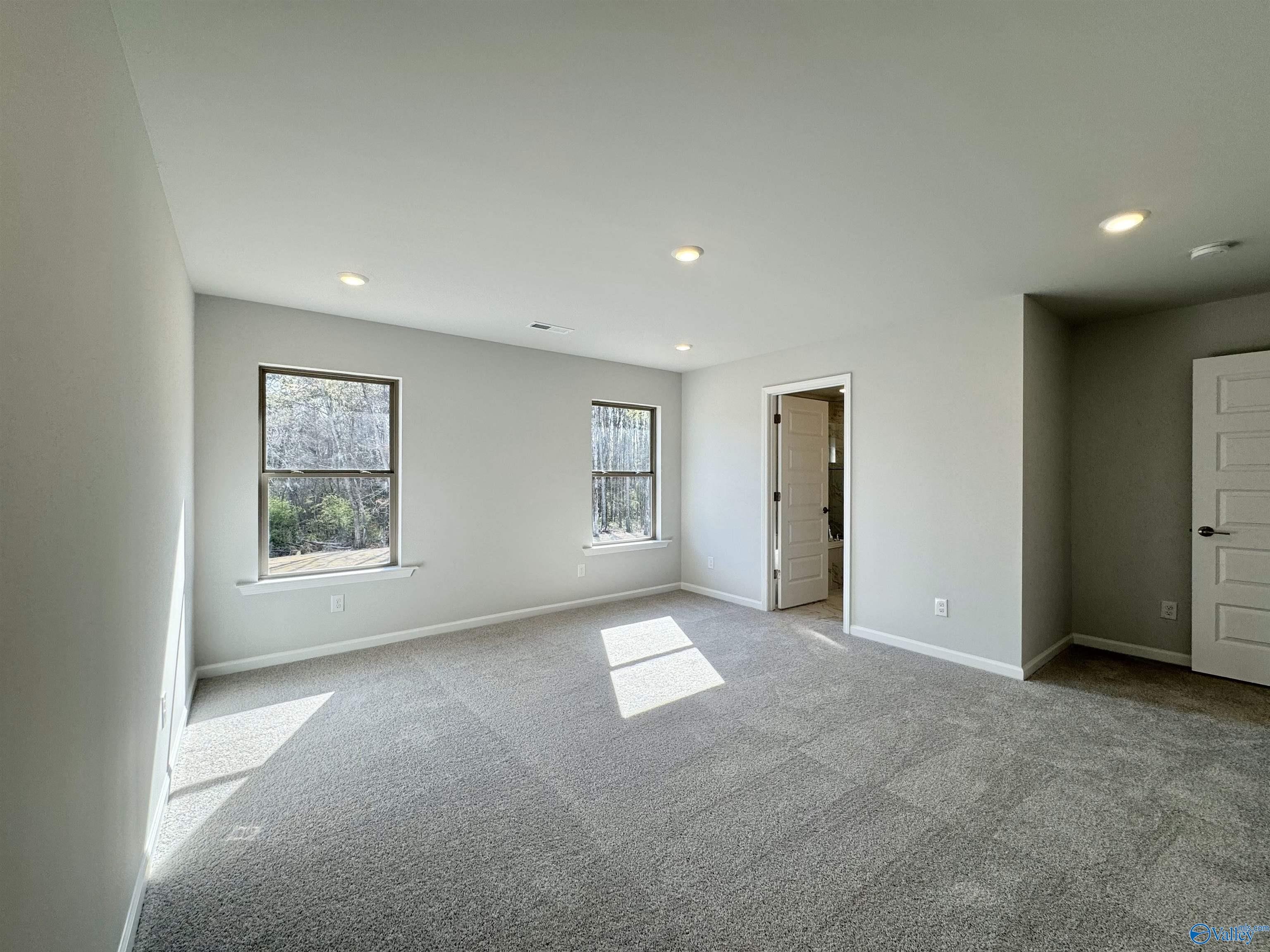 109 Willet Circle