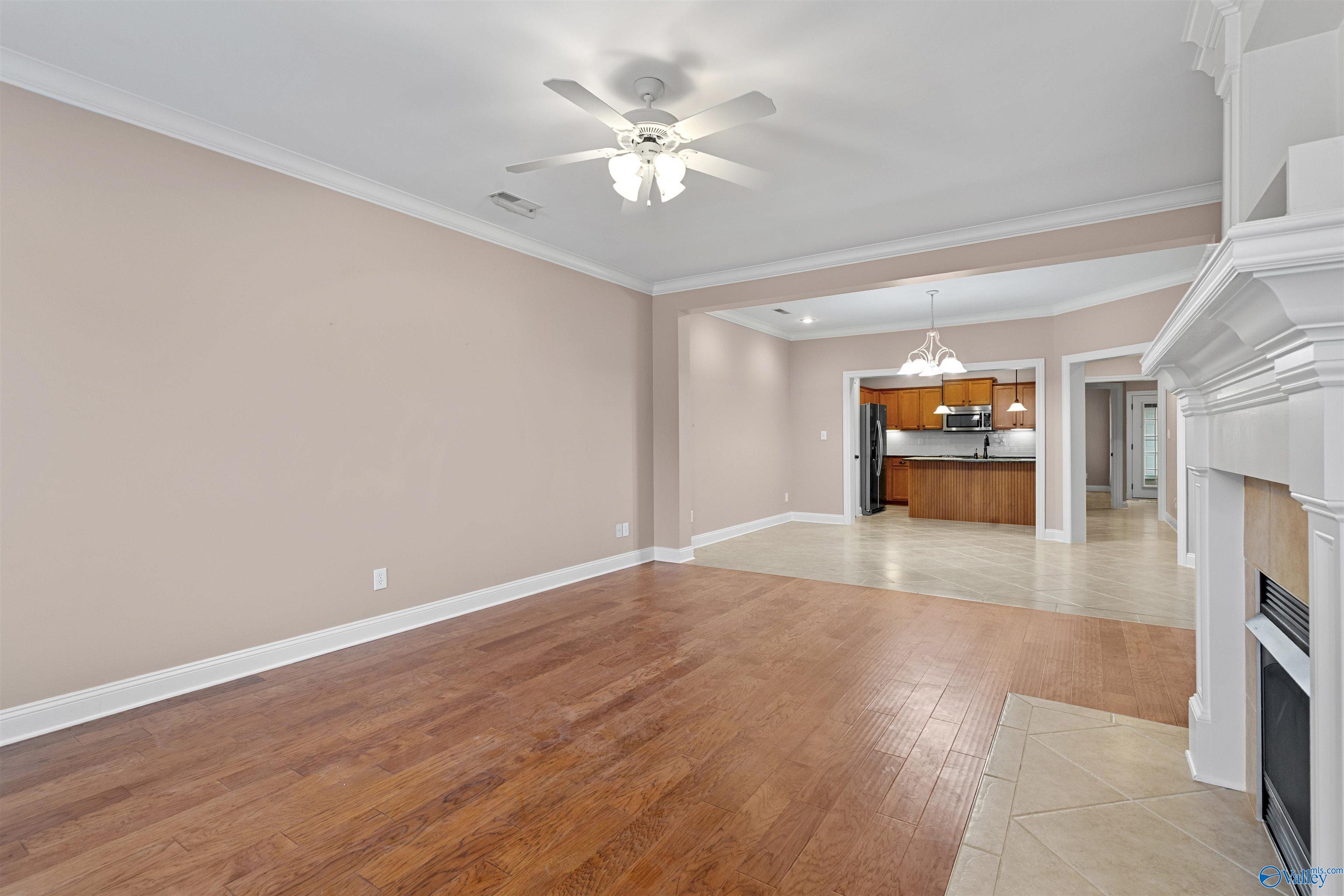 511 West Mossyleaf Drive