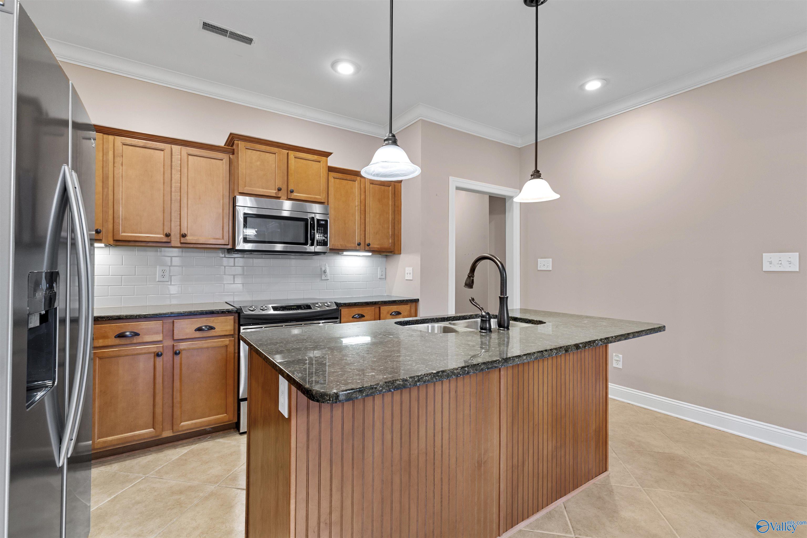 511 West Mossyleaf Drive