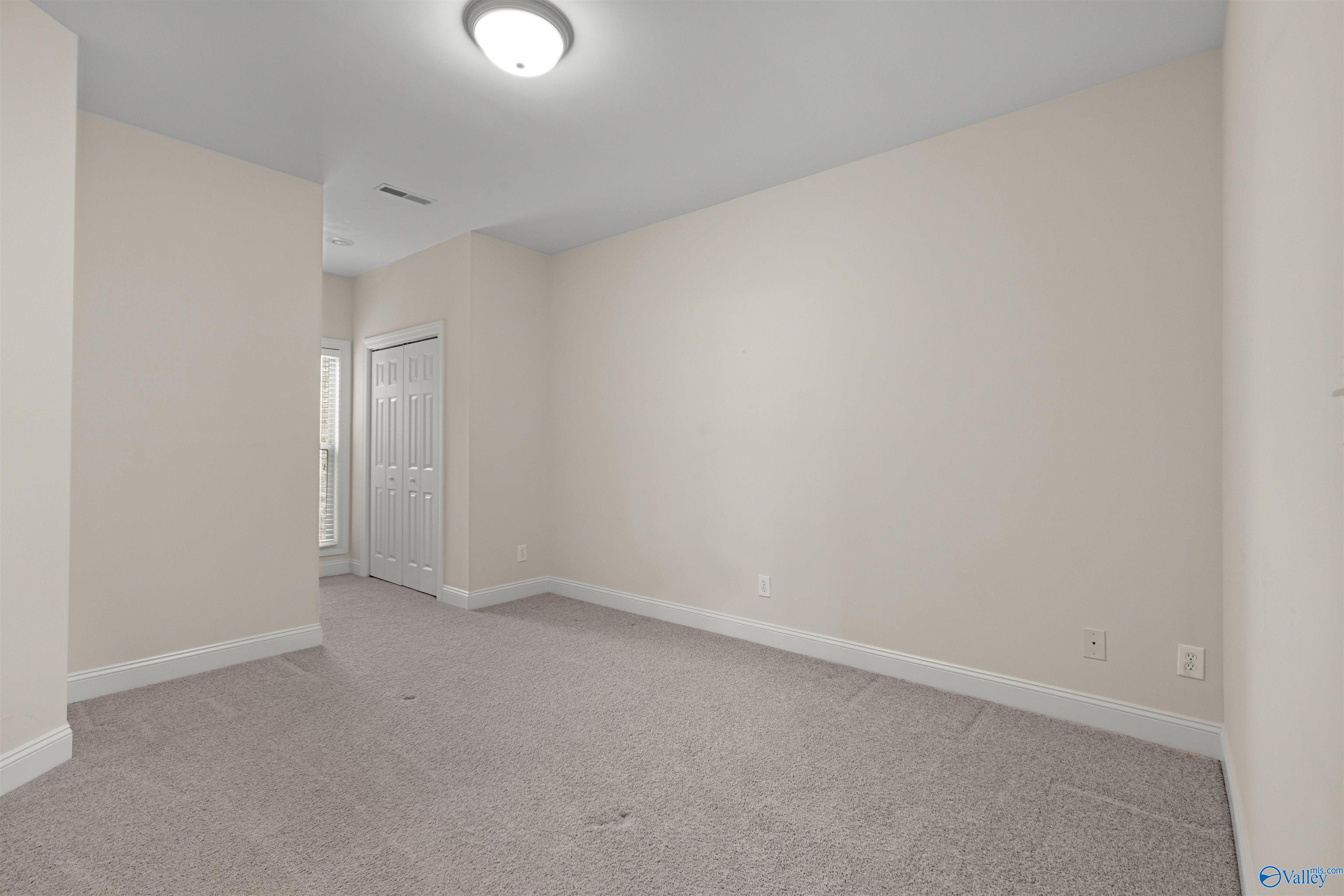 511 West Mossyleaf Drive
