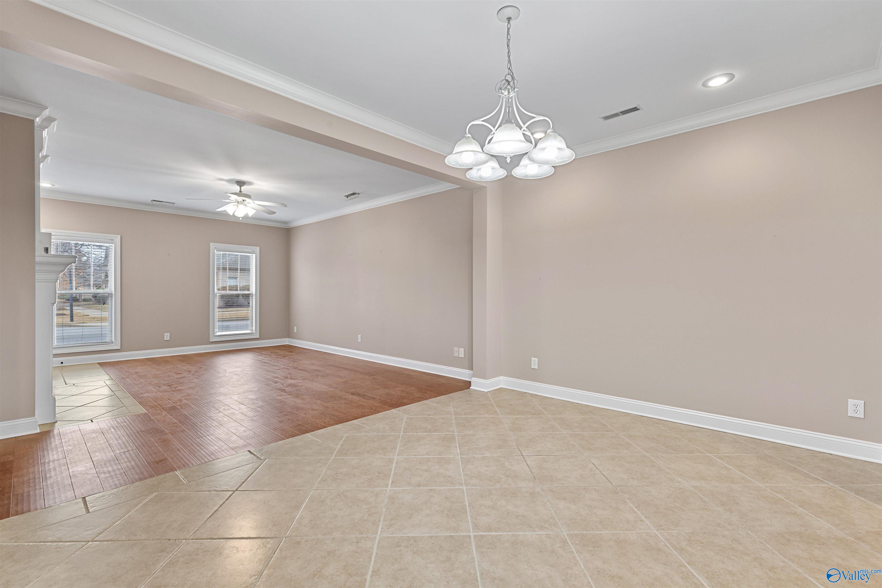 511 West Mossyleaf Drive