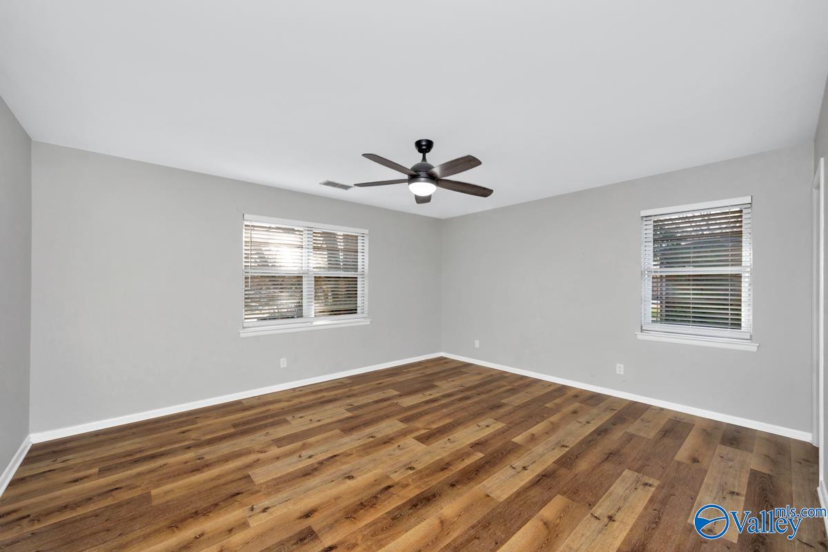 1204 Willowbrook Drive SE APT C
