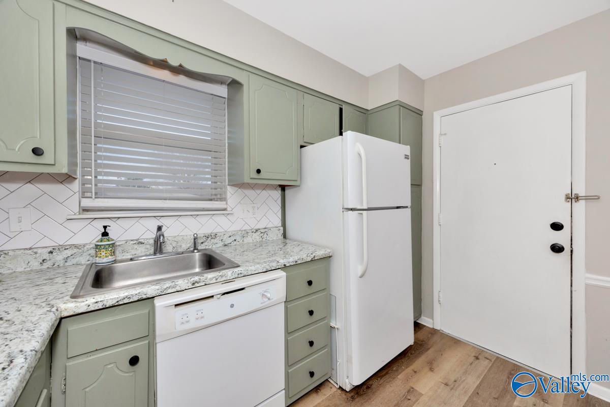 1204 Willowbrook Drive SE APT C