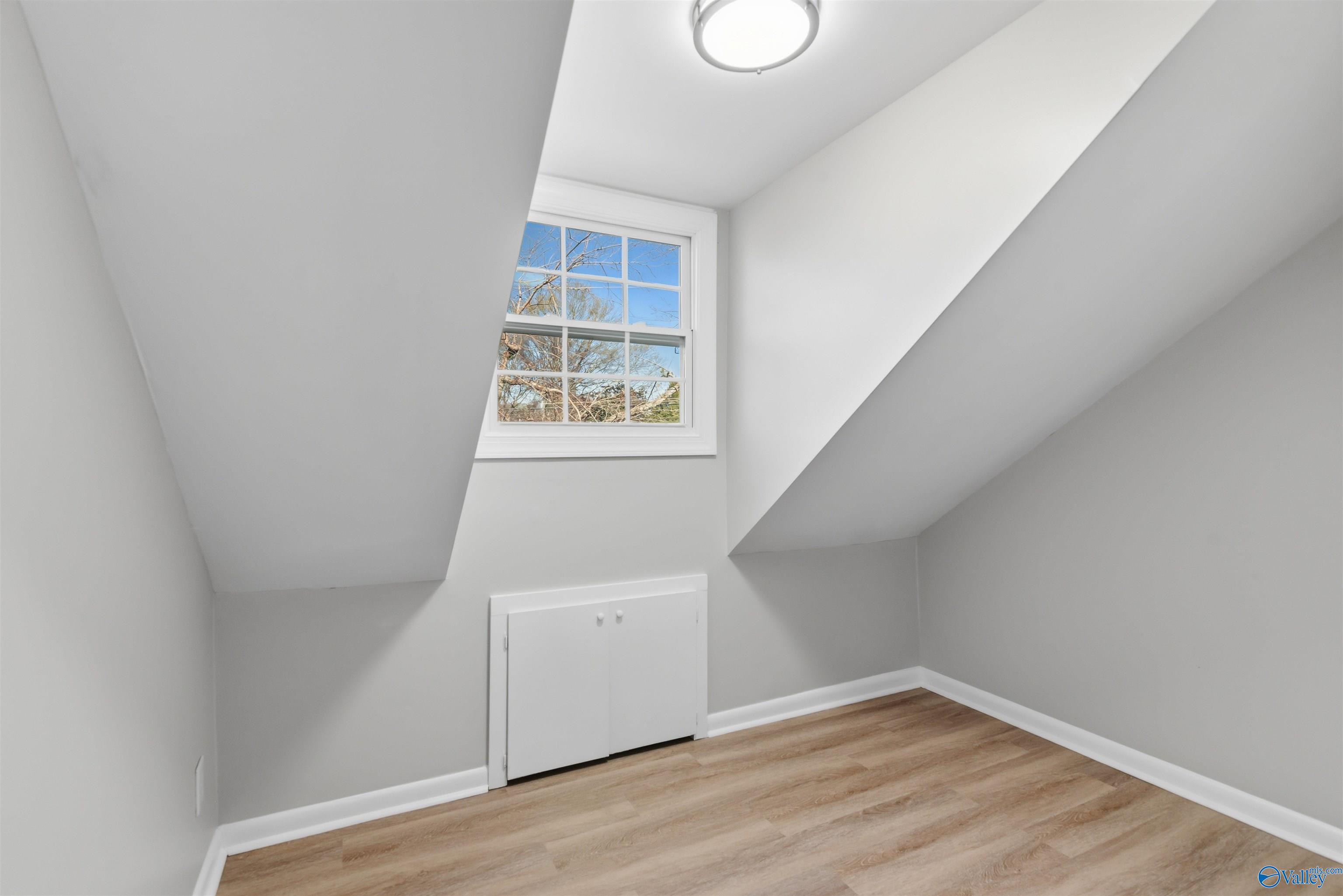 11028 Jean Road SE
