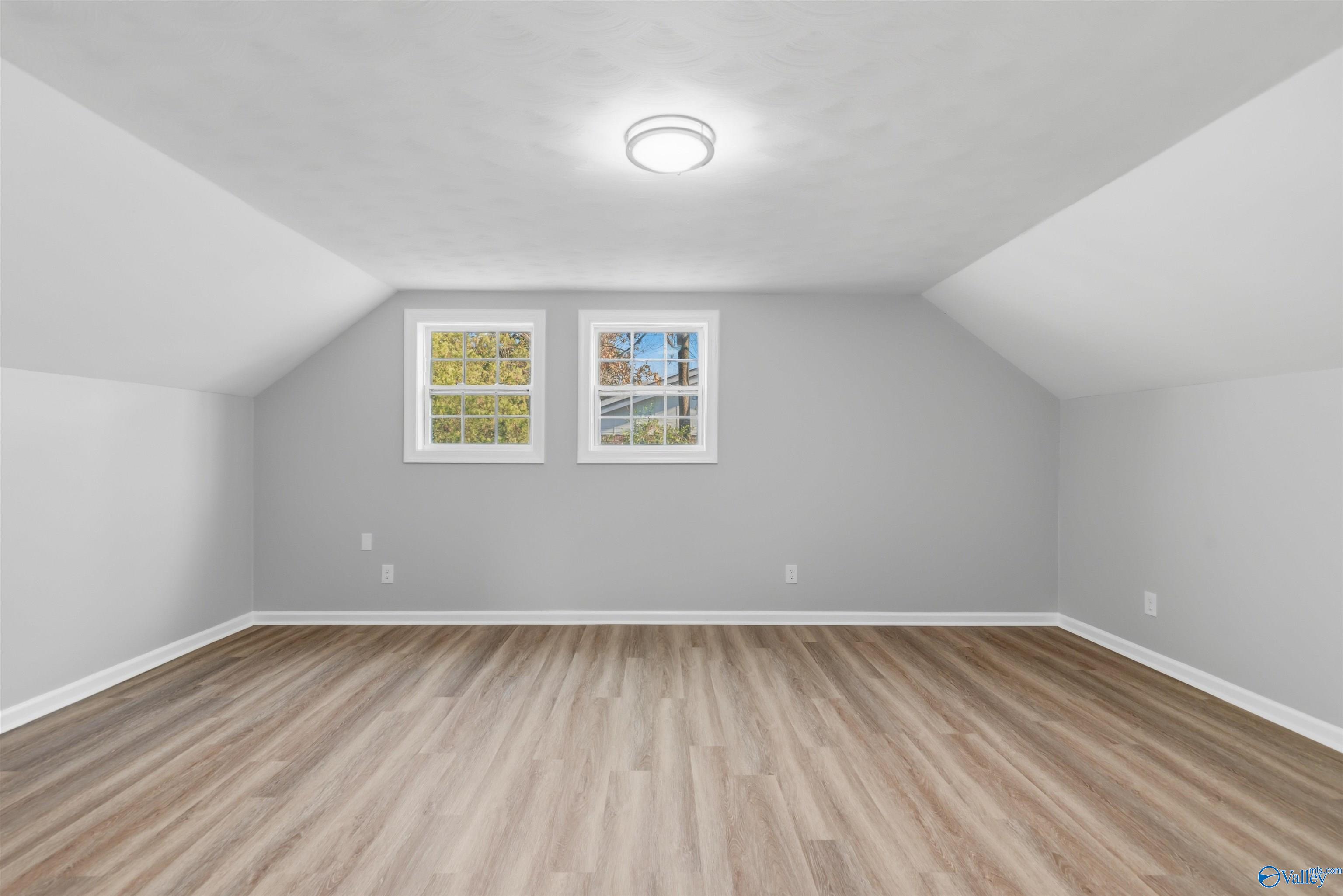 11028 Jean Road SE