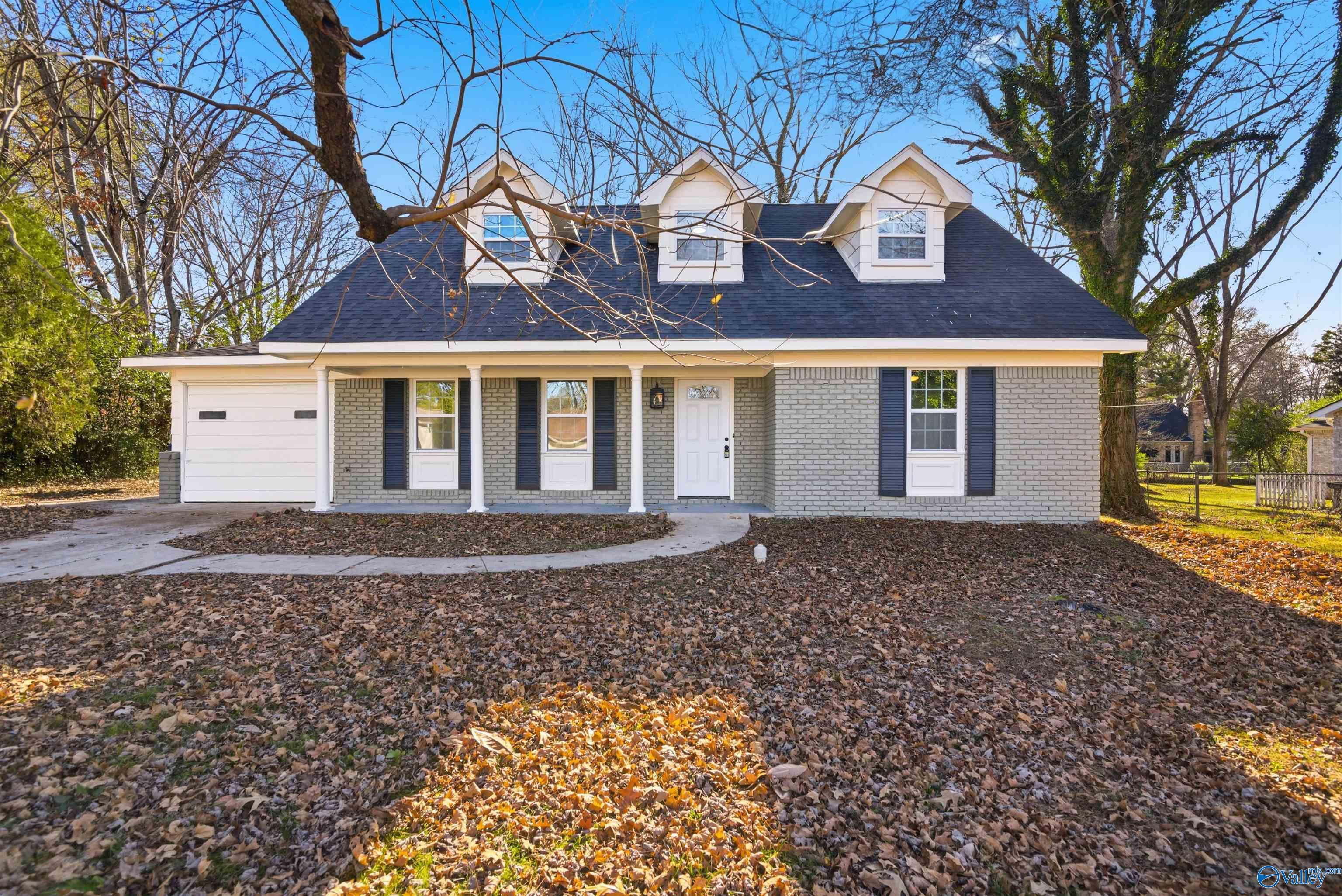 11028 Jean Road SE