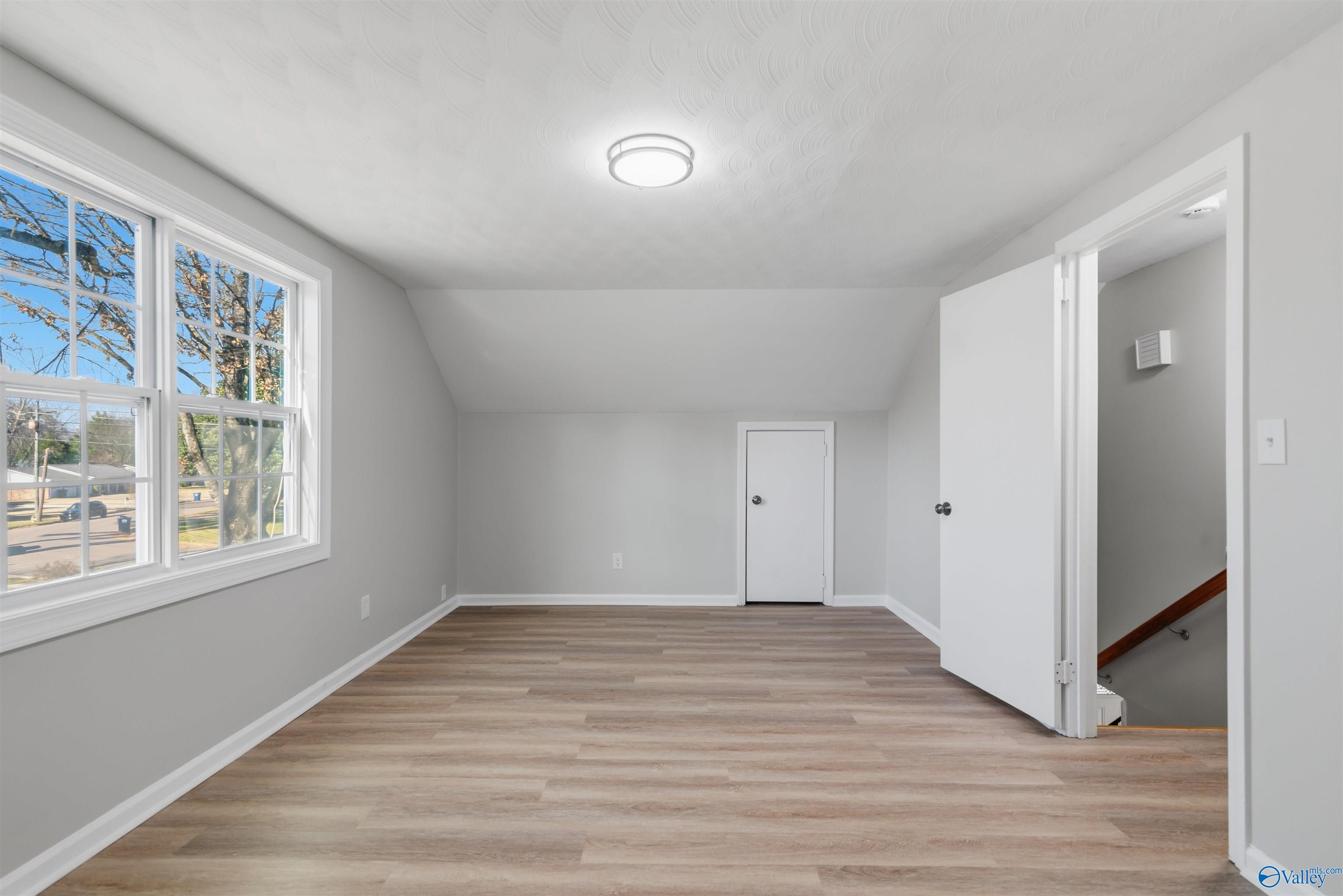 11028 Jean Road SE