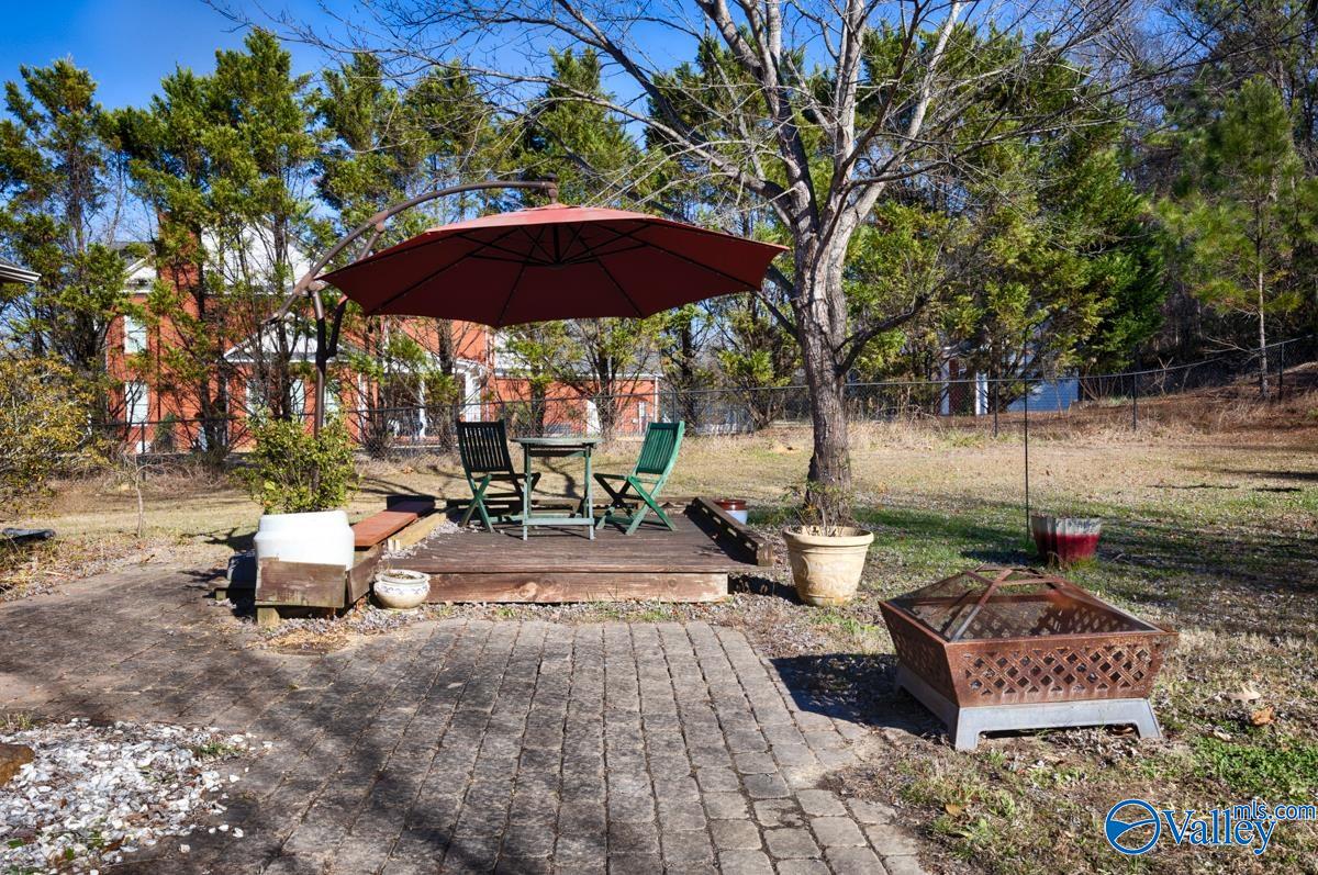 411 N Seneca Drive