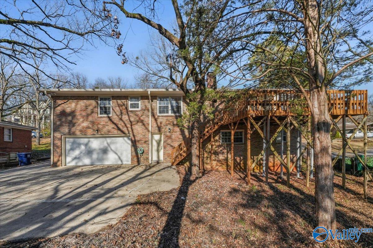 2504 Gaboury Lane NE