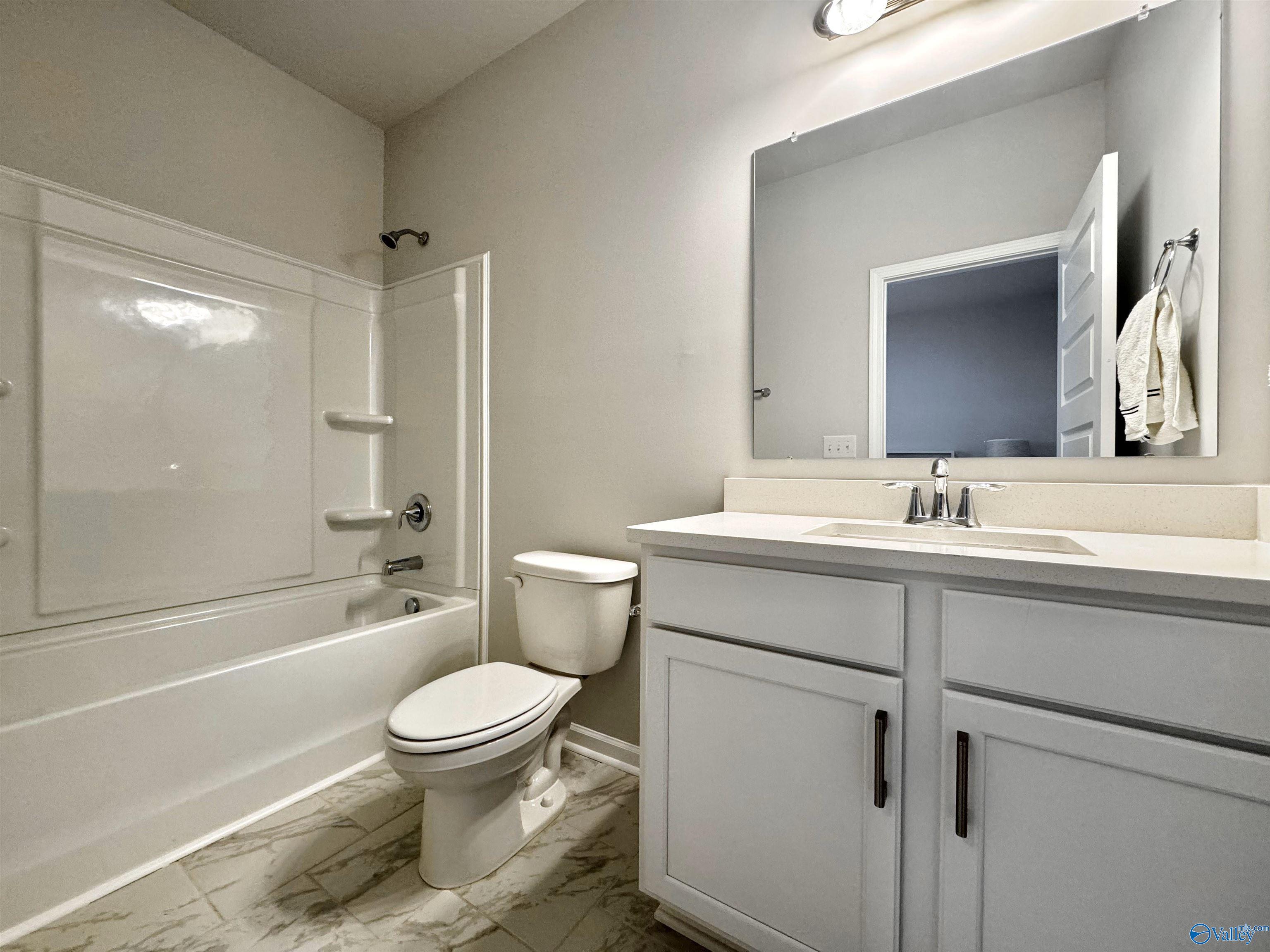 4612 Hampton Glen Circle