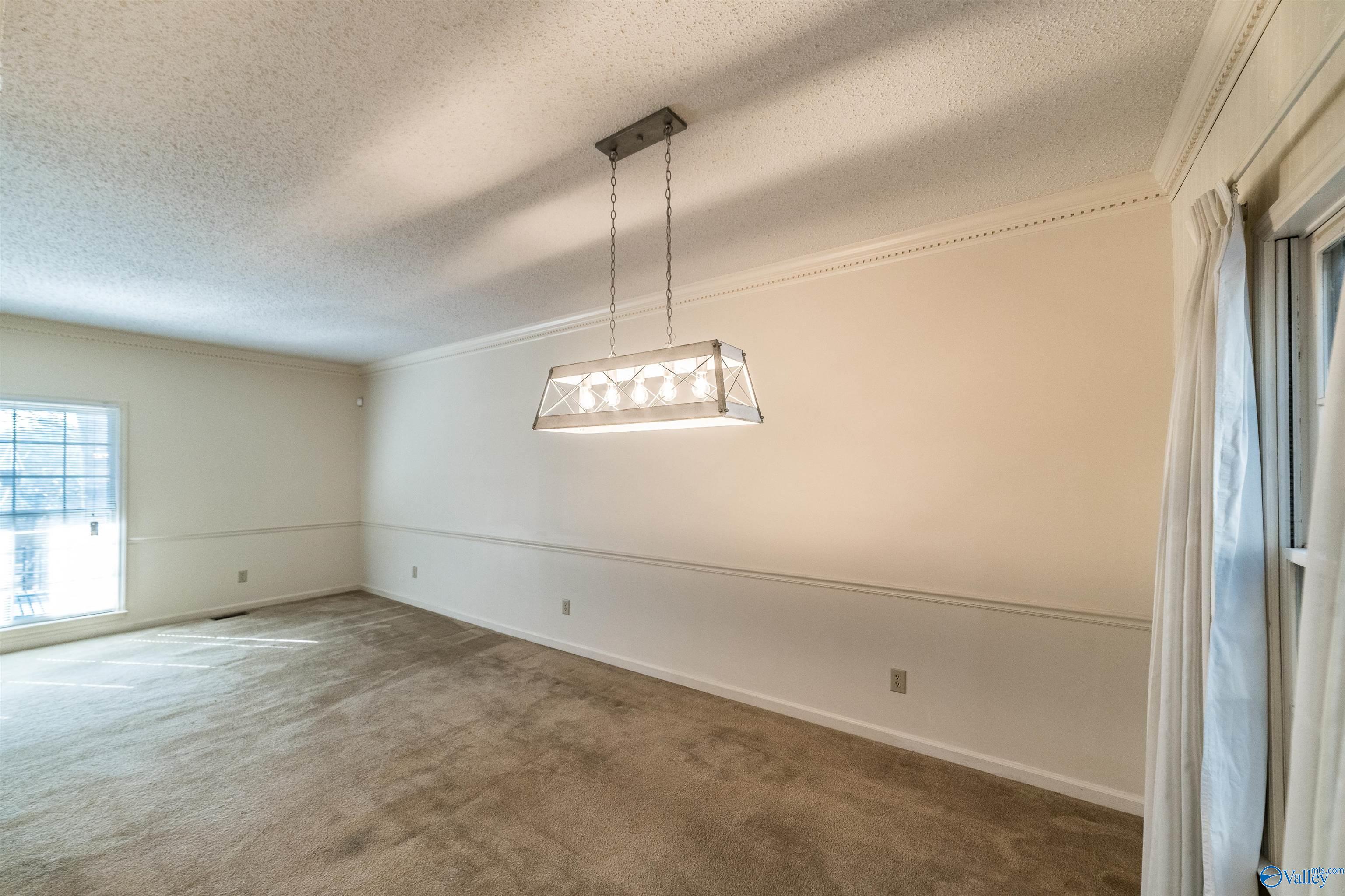 10102 Brandywine Drive SE