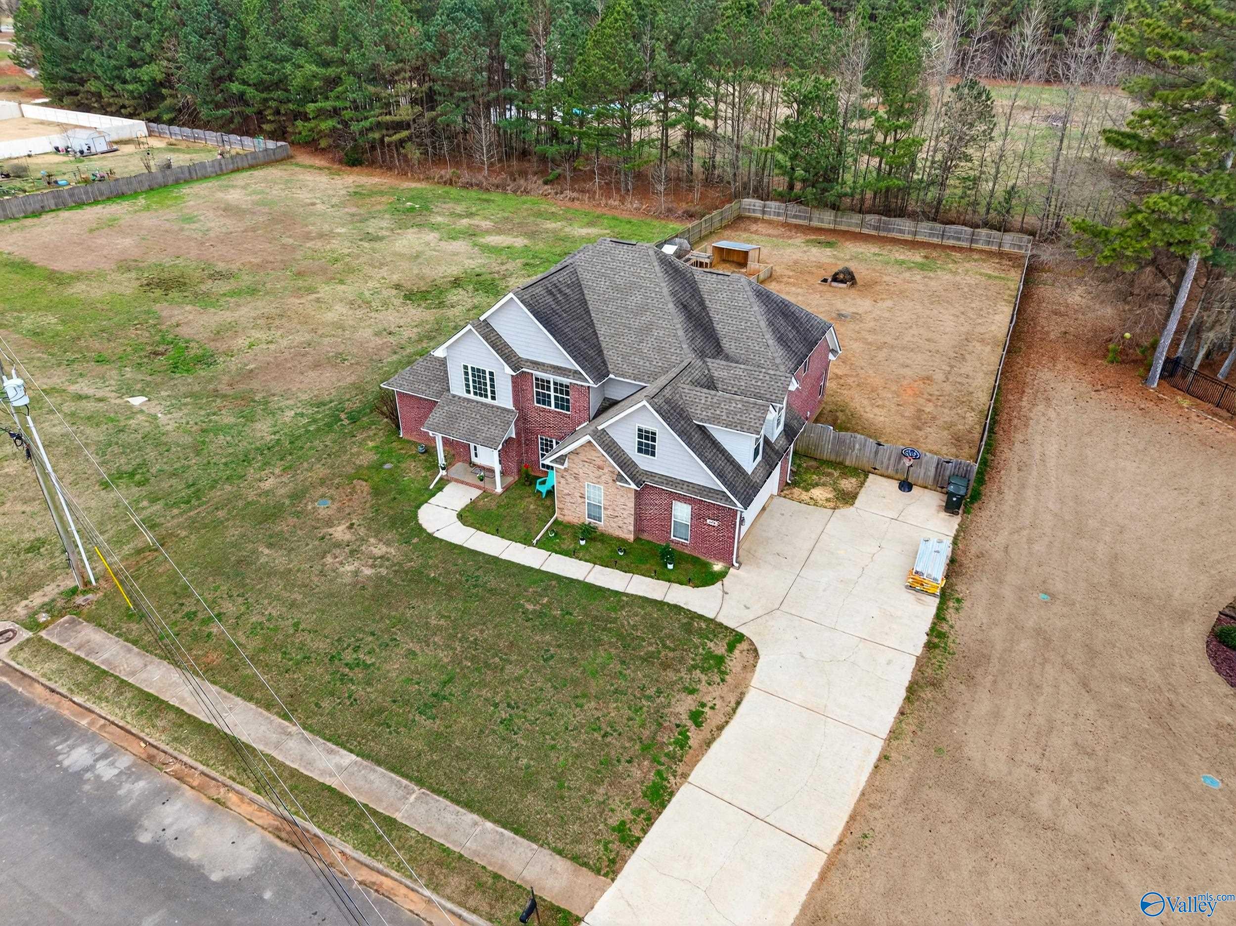 218 Harvest Ridge Drive