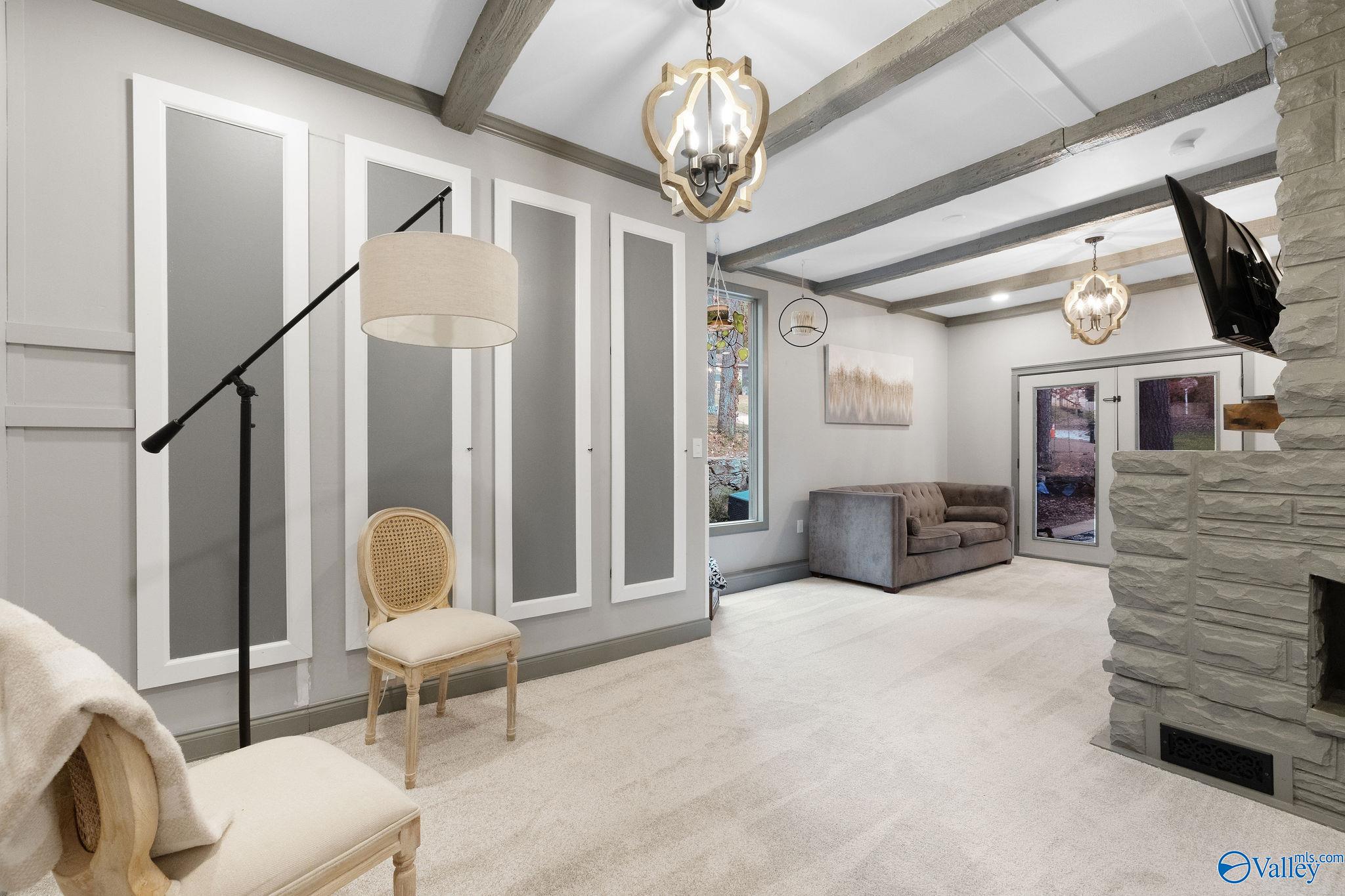 2607 Valley Brook Circle