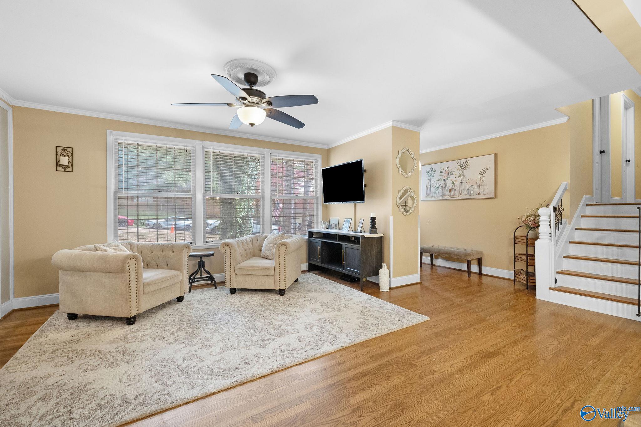 2607 Valley Brook Circle