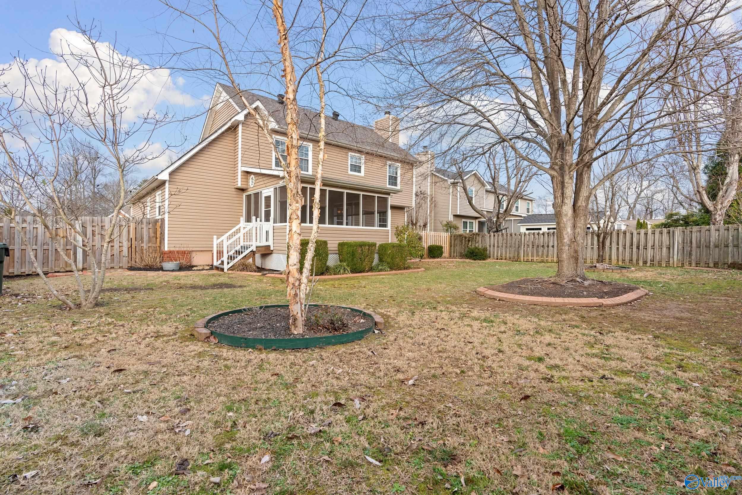 103 Ben Franklin Circle