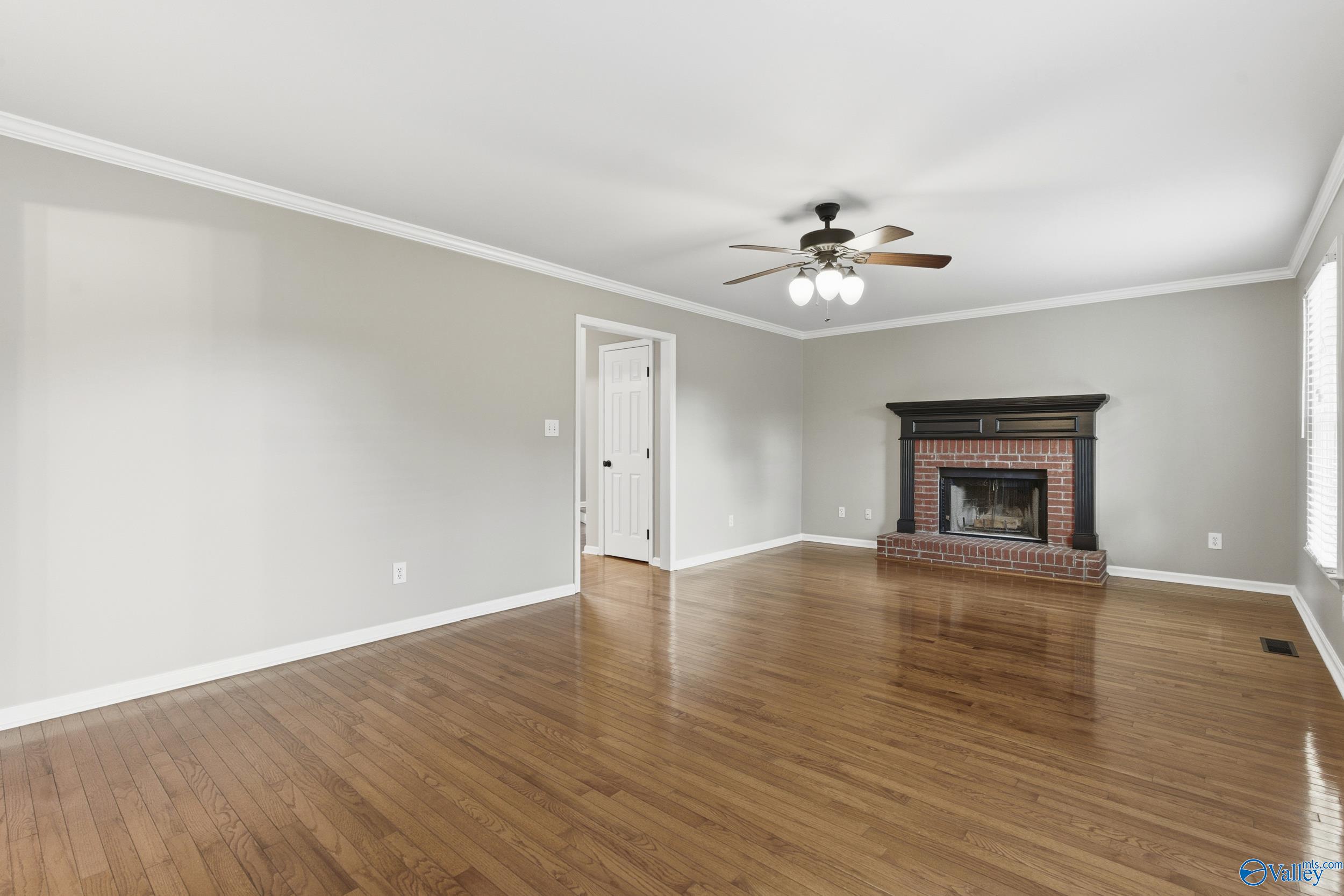 103 Ben Franklin Circle