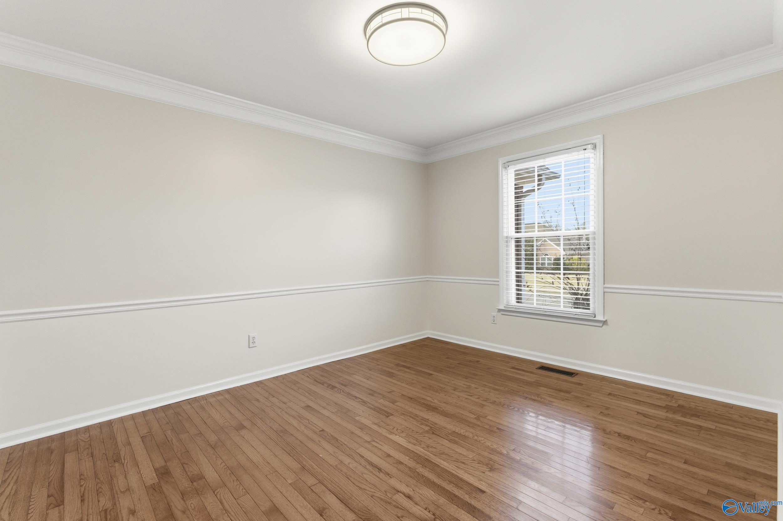 103 Ben Franklin Circle