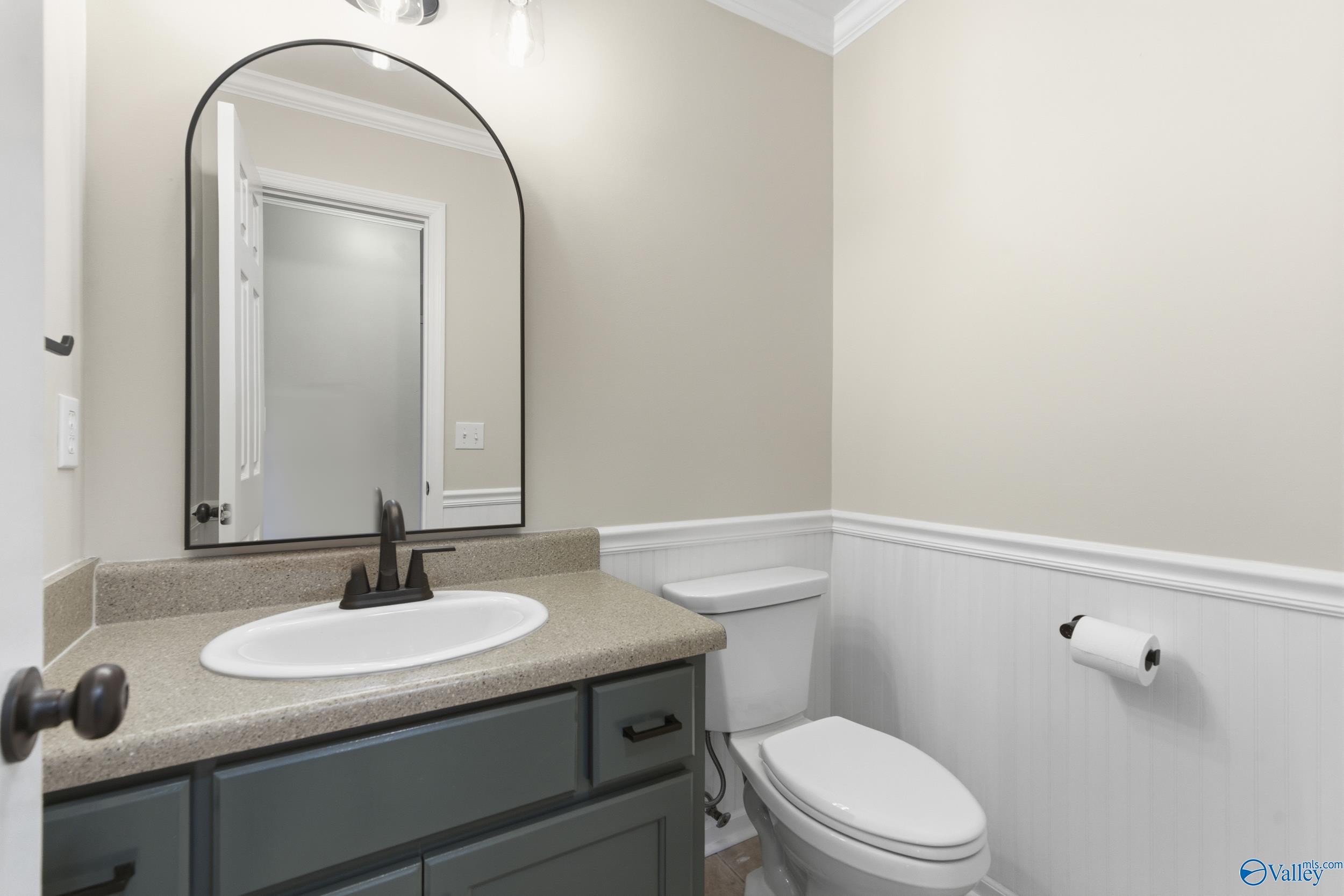 103 Ben Franklin Circle