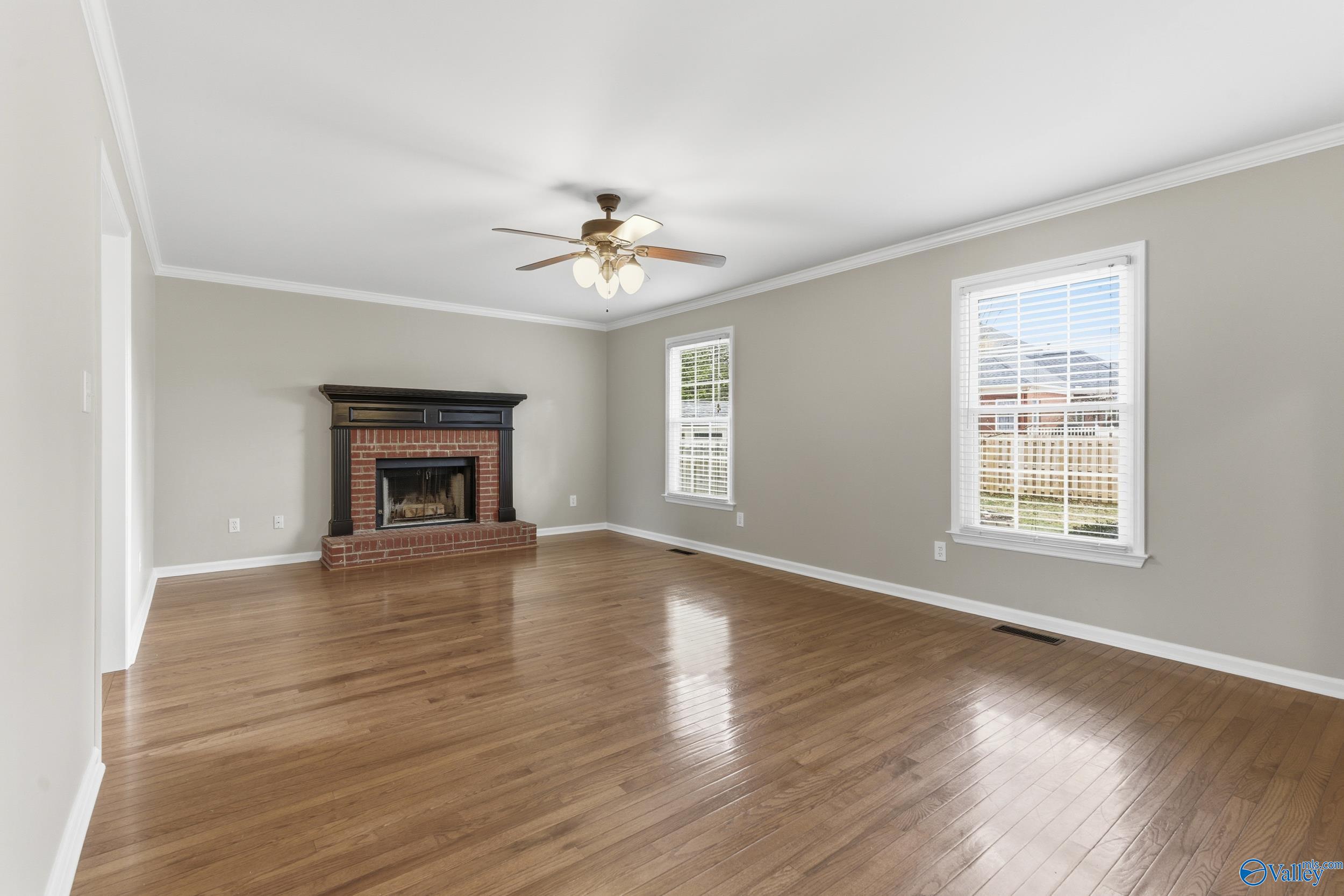 103 Ben Franklin Circle