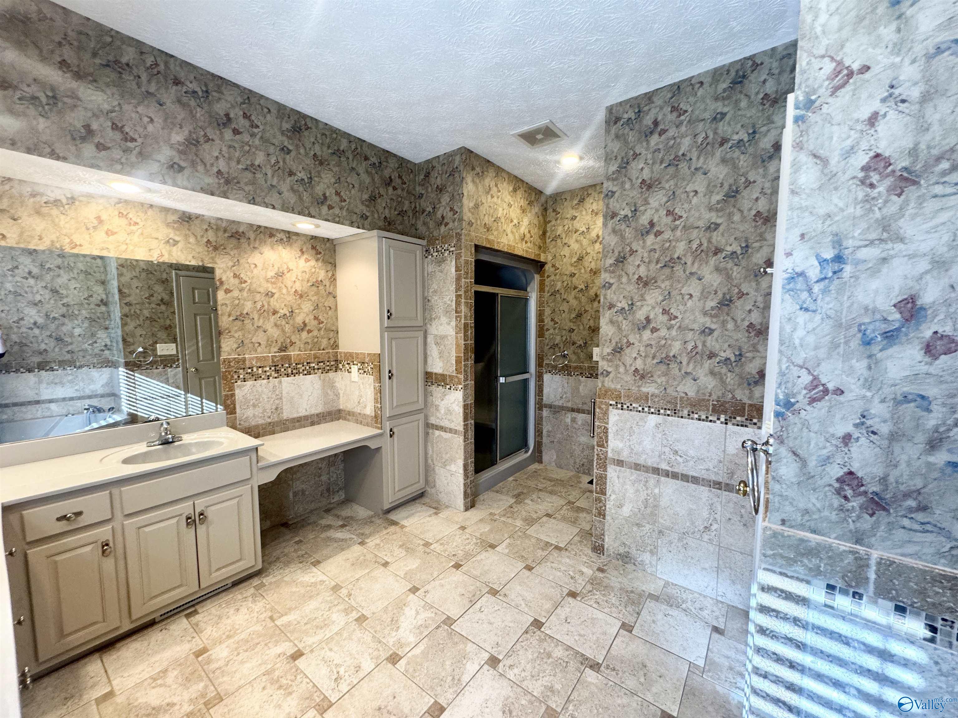 14170 Hunter Road