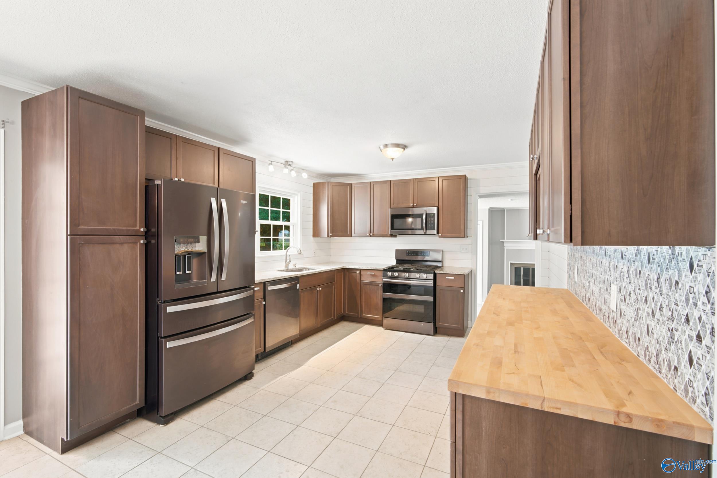 2108 Southpark Blvd SW