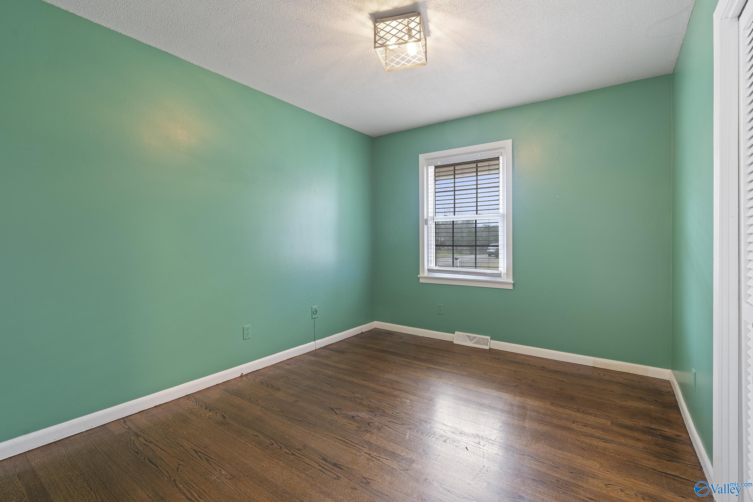 2108 Southpark Blvd SW