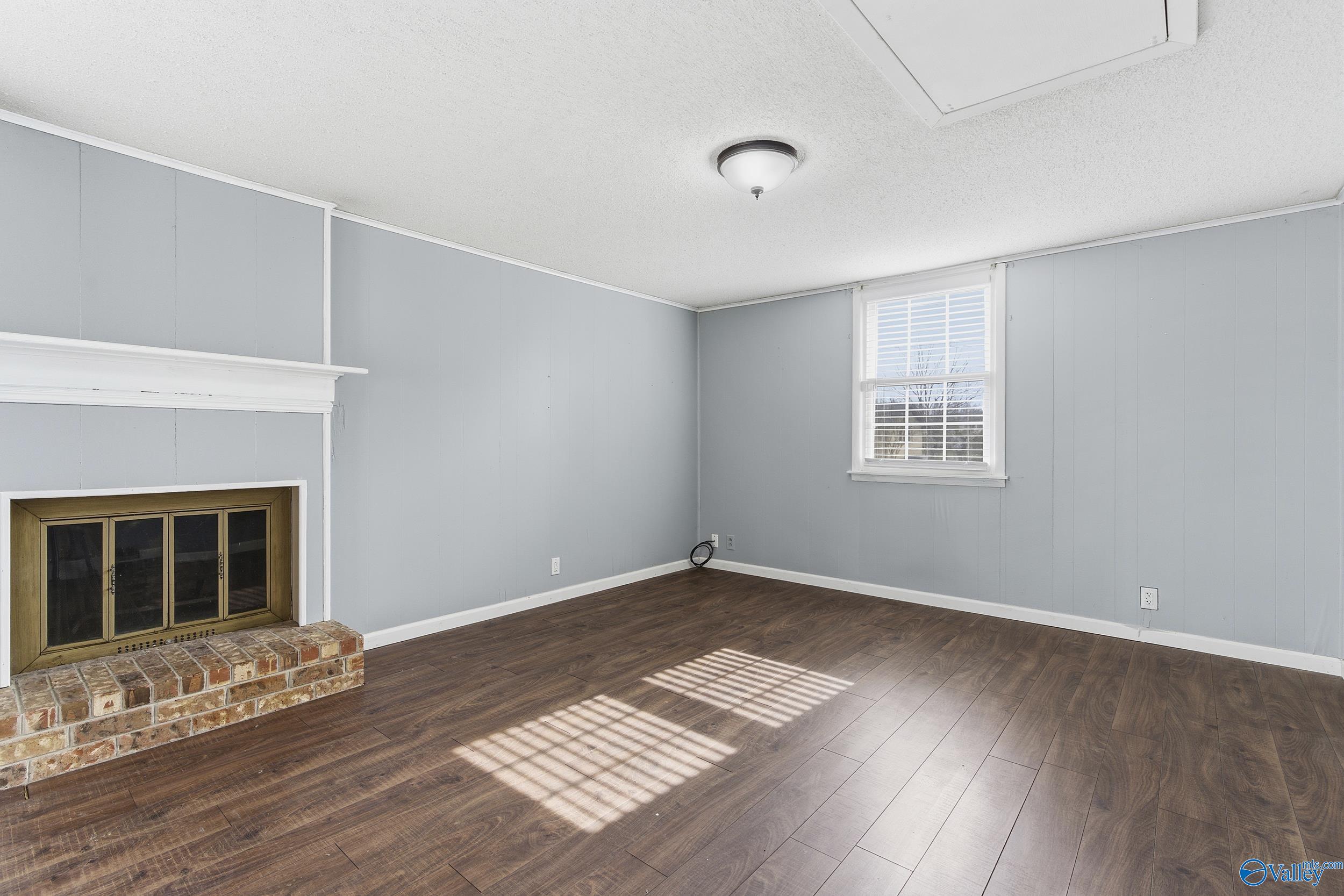 2108 Southpark Blvd SW