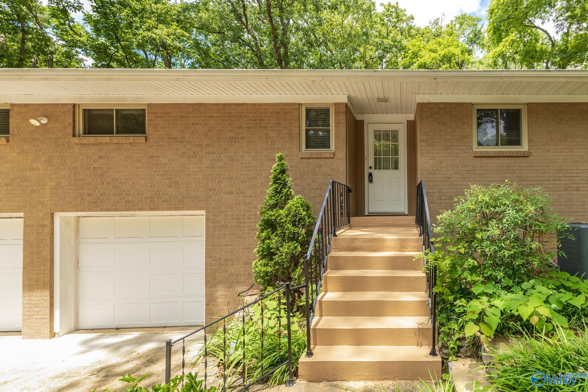 2510 Scenic Drive