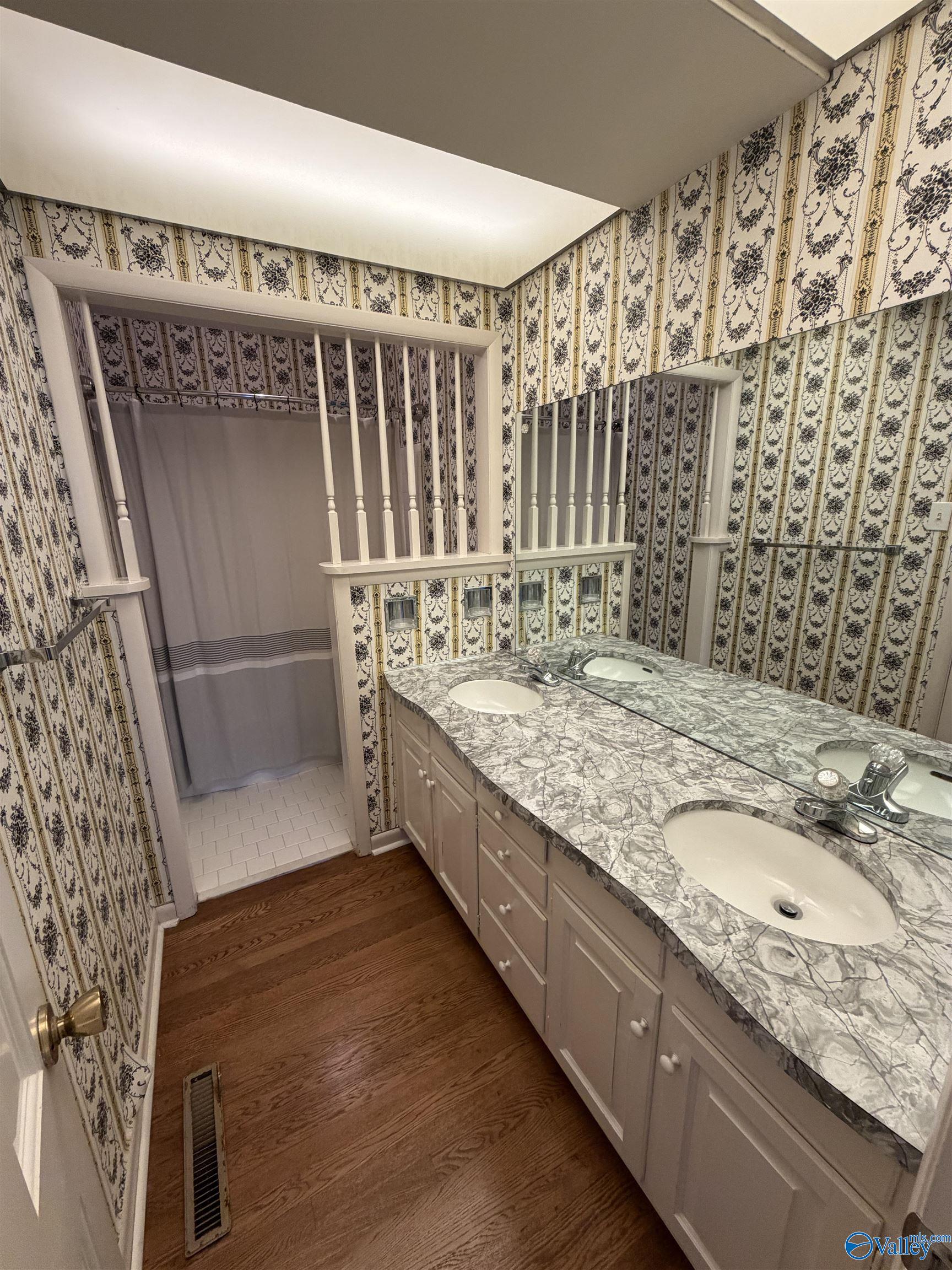 2709 Briarwood Drive