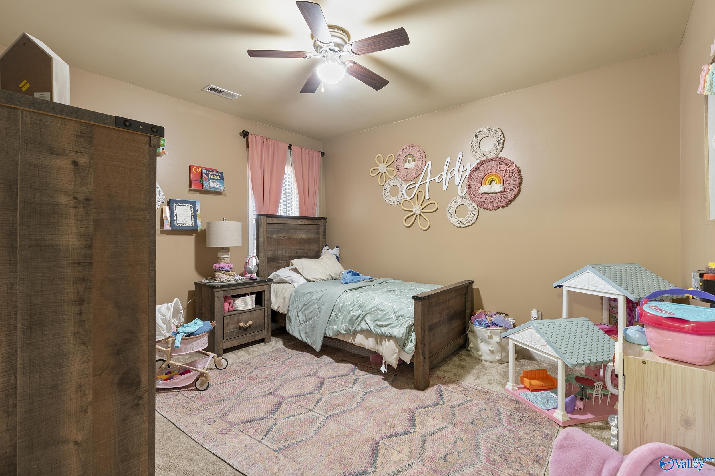 15674 Coach House Court NW