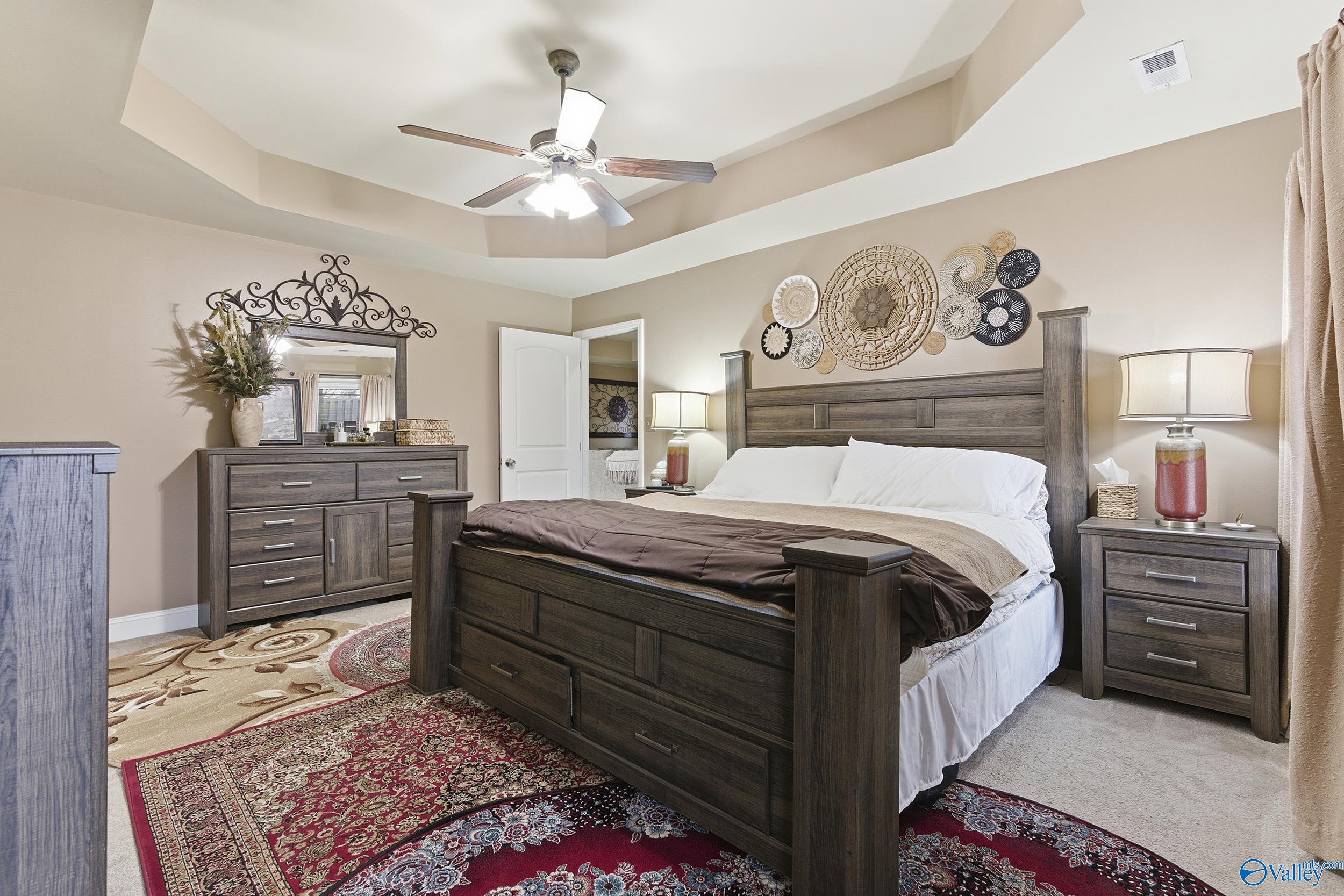 15674 Coach House Court NW