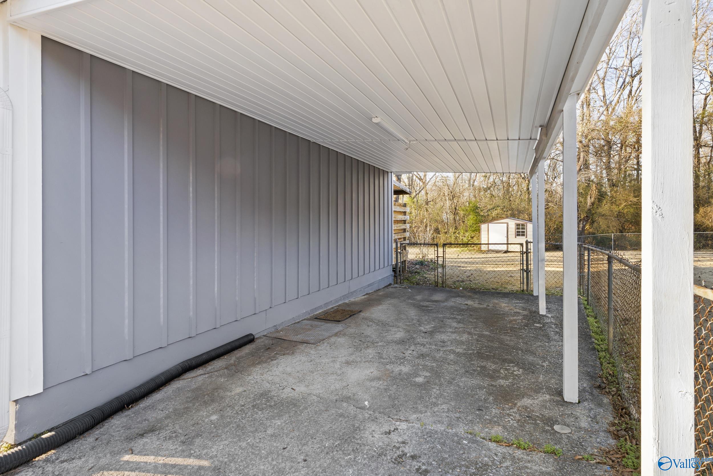 448 N Edgemont Circle