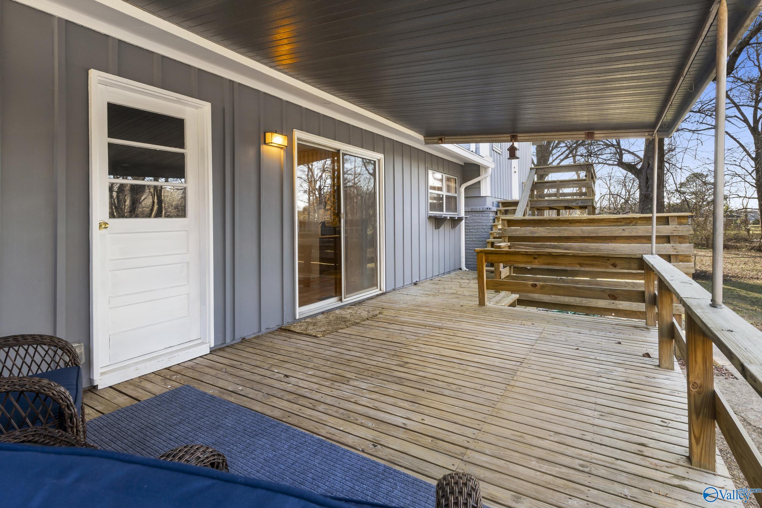 448 N Edgemont Circle