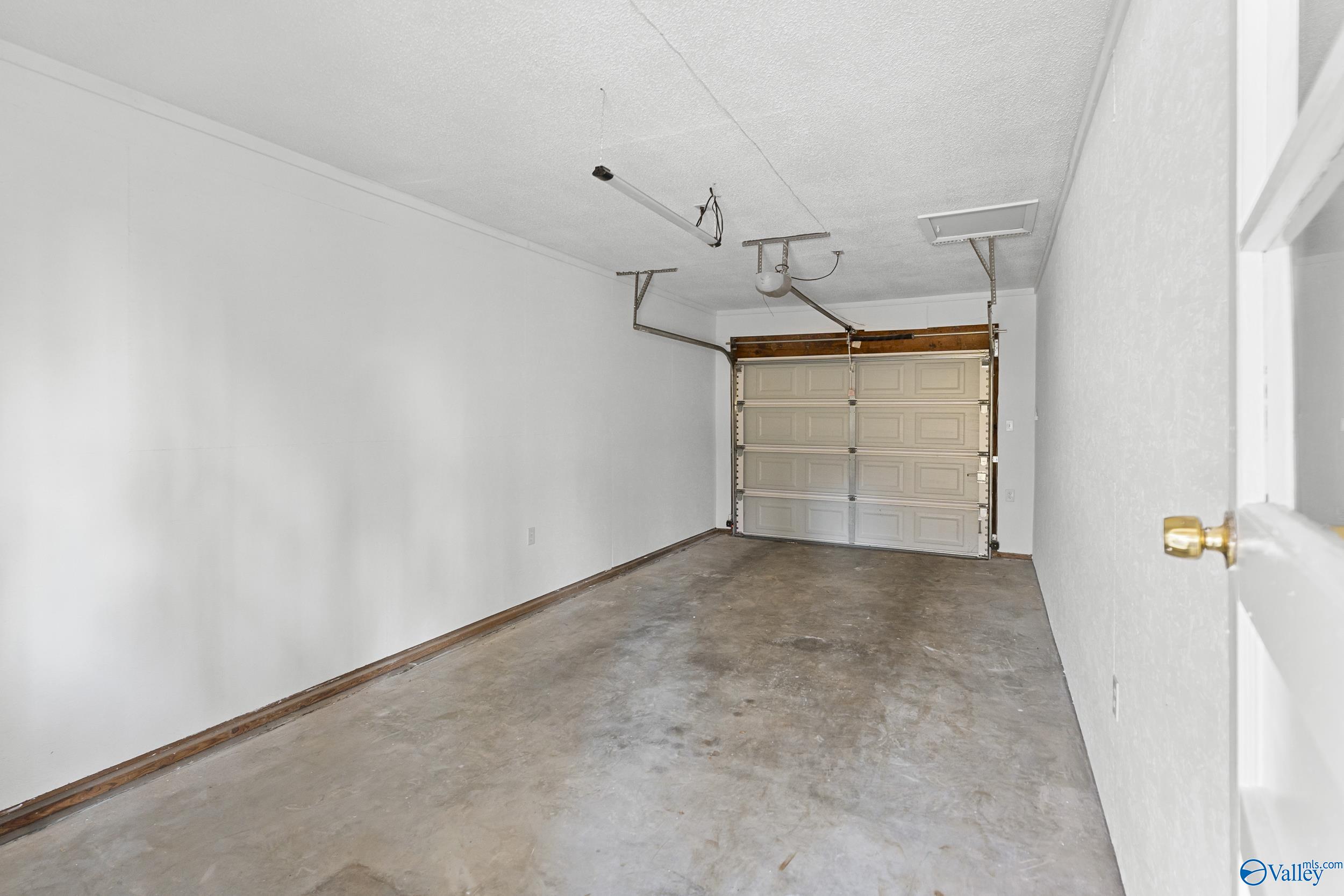 448 N Edgemont Circle
